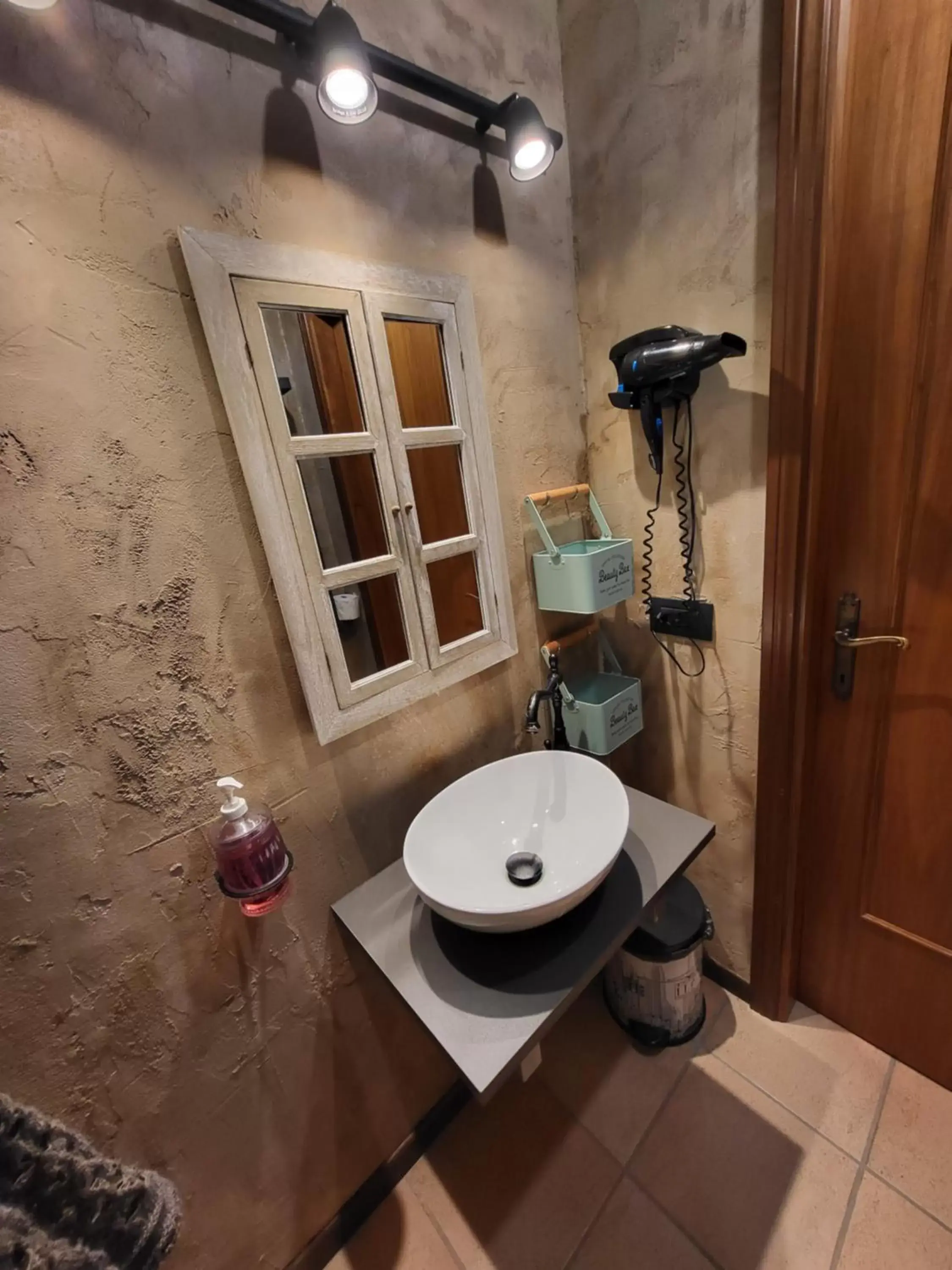 Bathroom in Palazzetto del Pittore