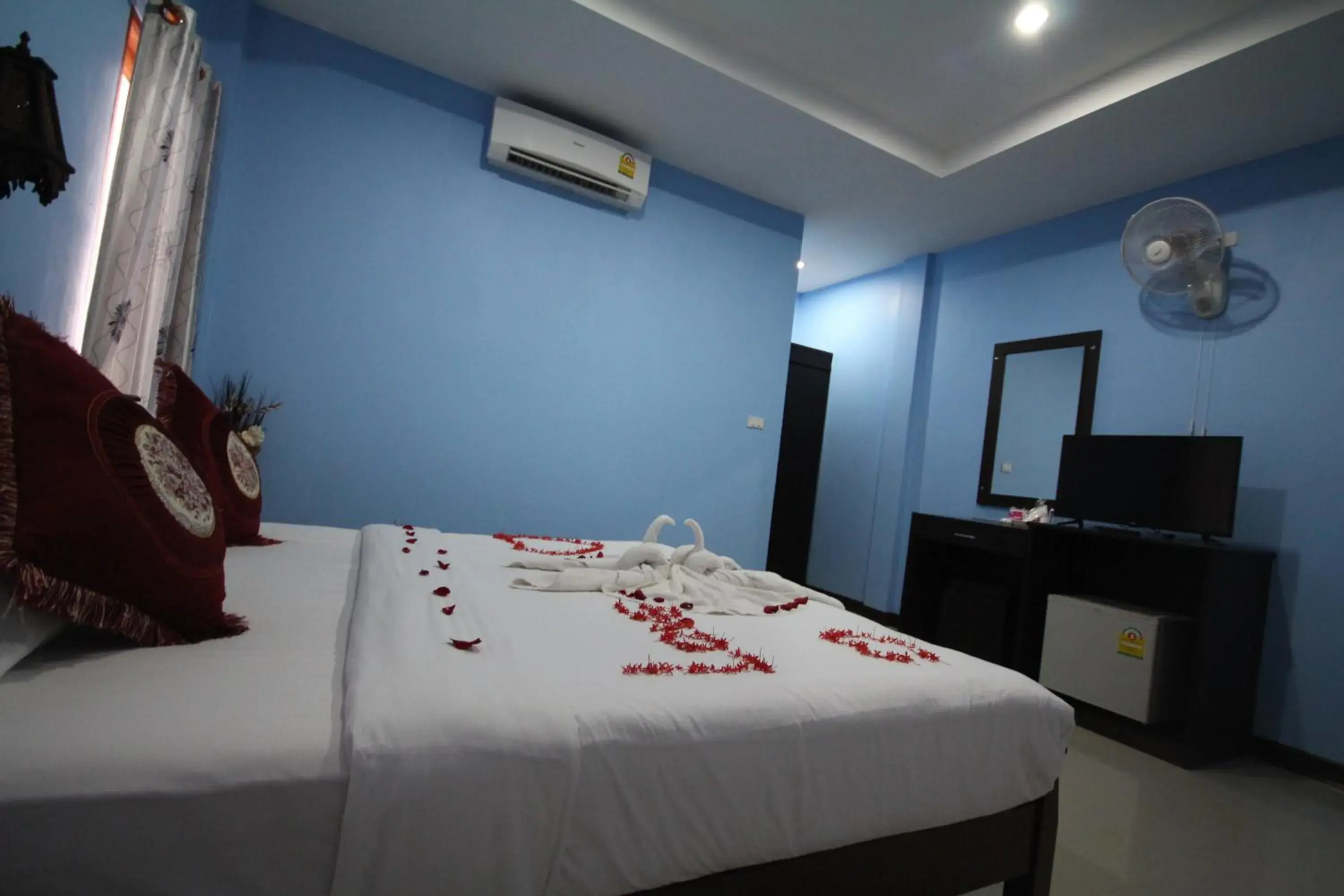 Bedroom, Bed in Lanta Family resort