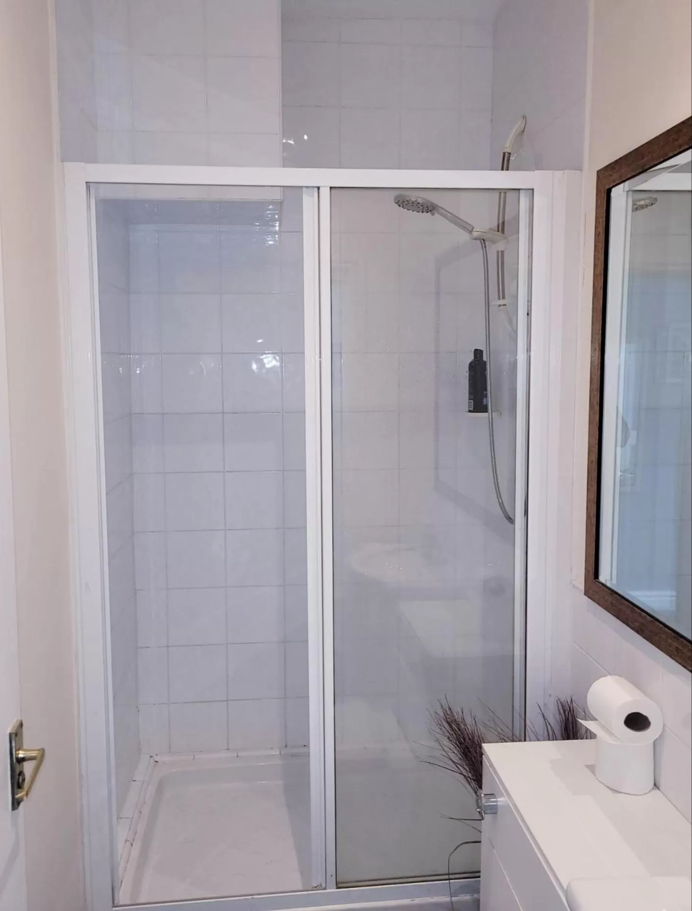 Bathroom in The Grey Horse