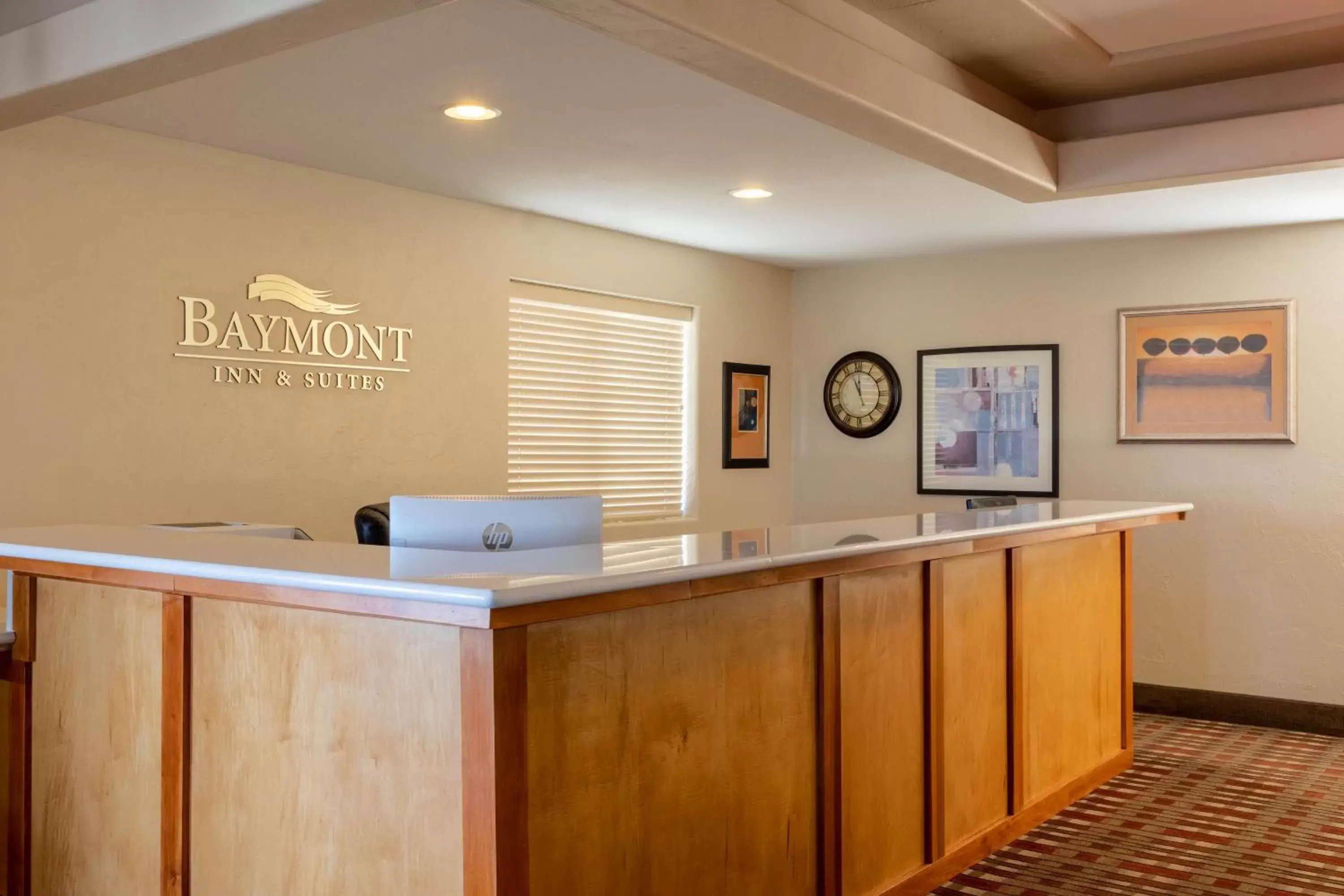 Lobby or reception in Baymont by Wyndham Spearfish Lobby or reception in Baymont by Wyndham Spearfish