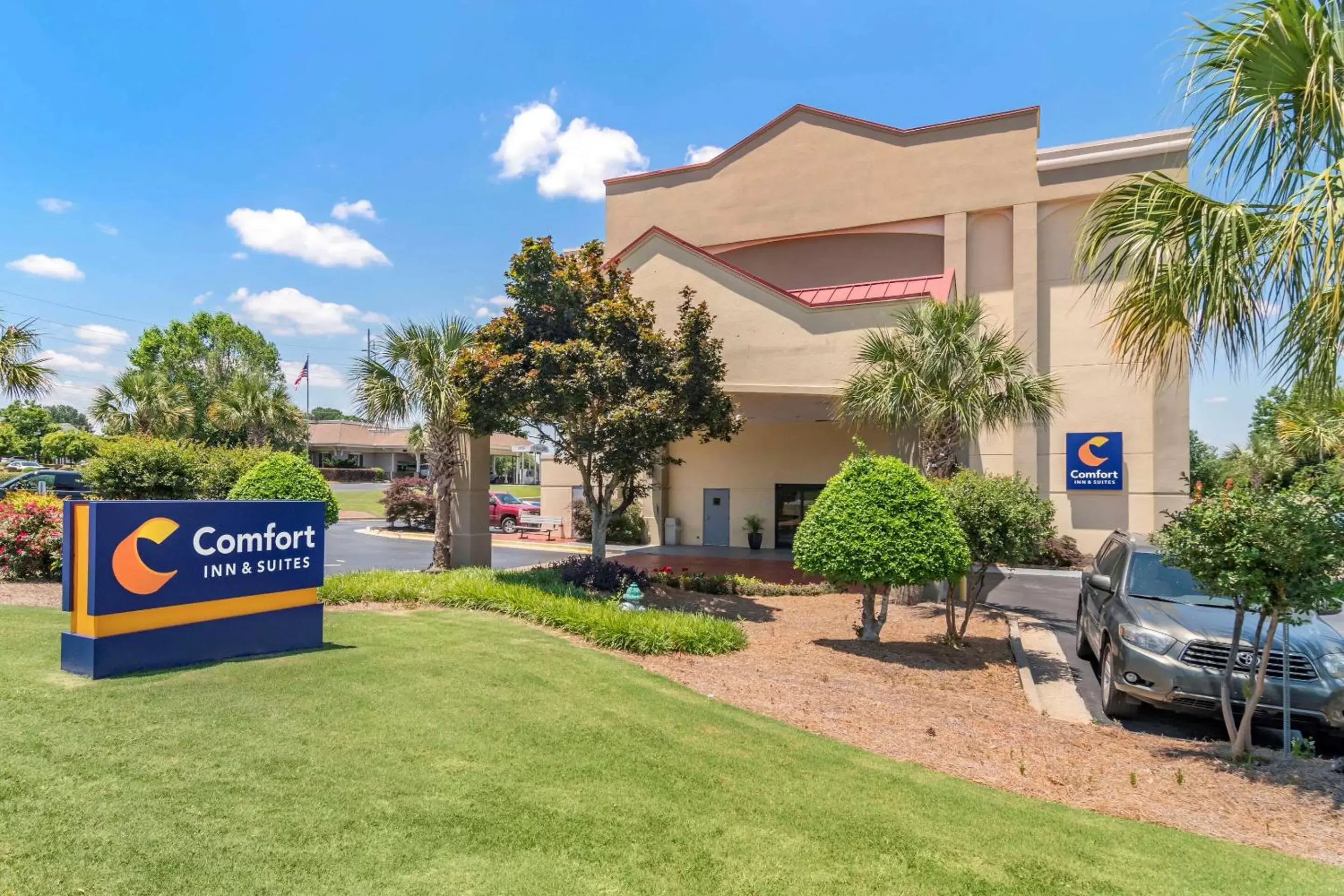 Property Building in Comfort Inn & Suites Athens