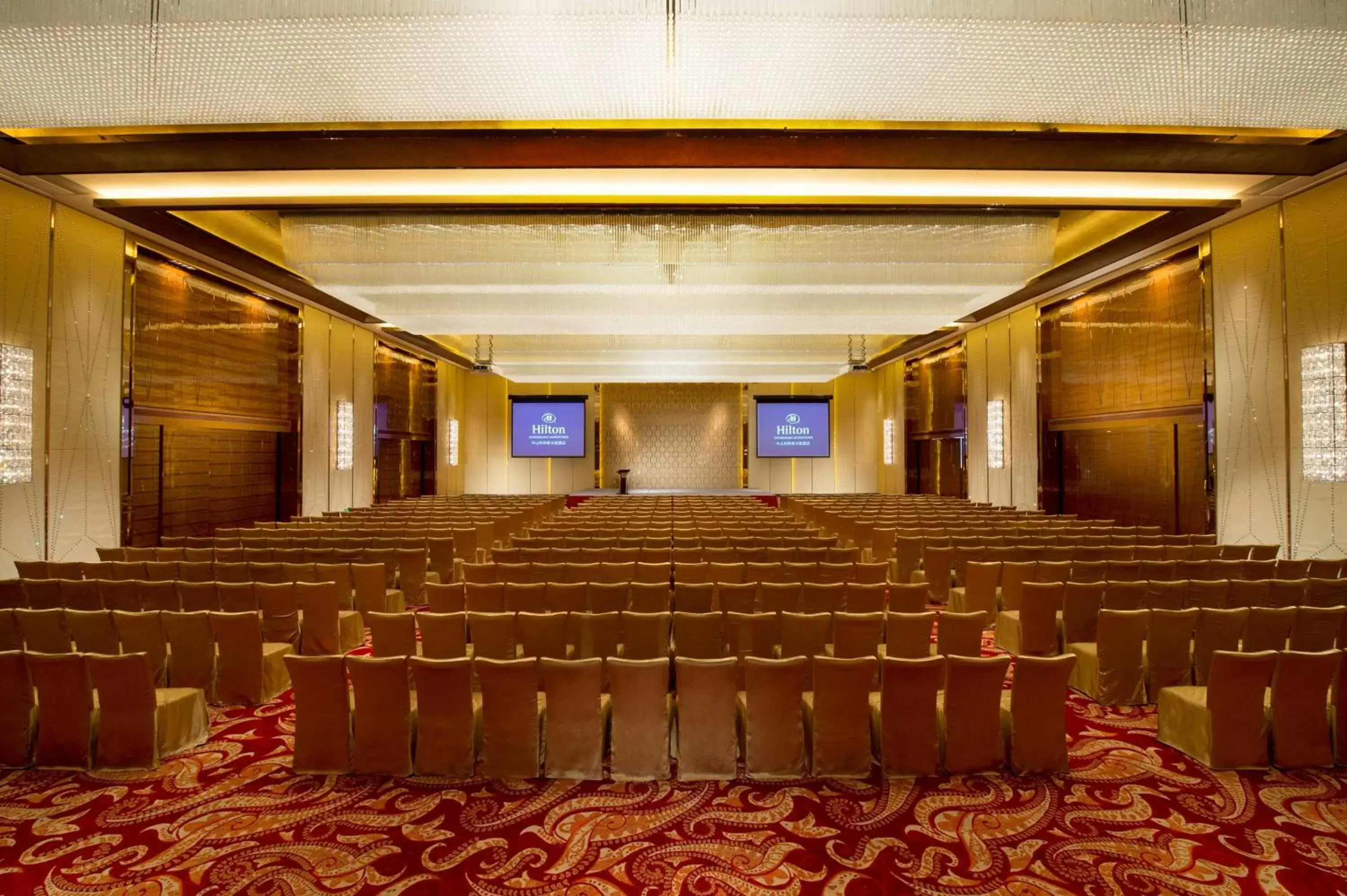 Meeting/conference room in Hilton Zhongshan Downtown