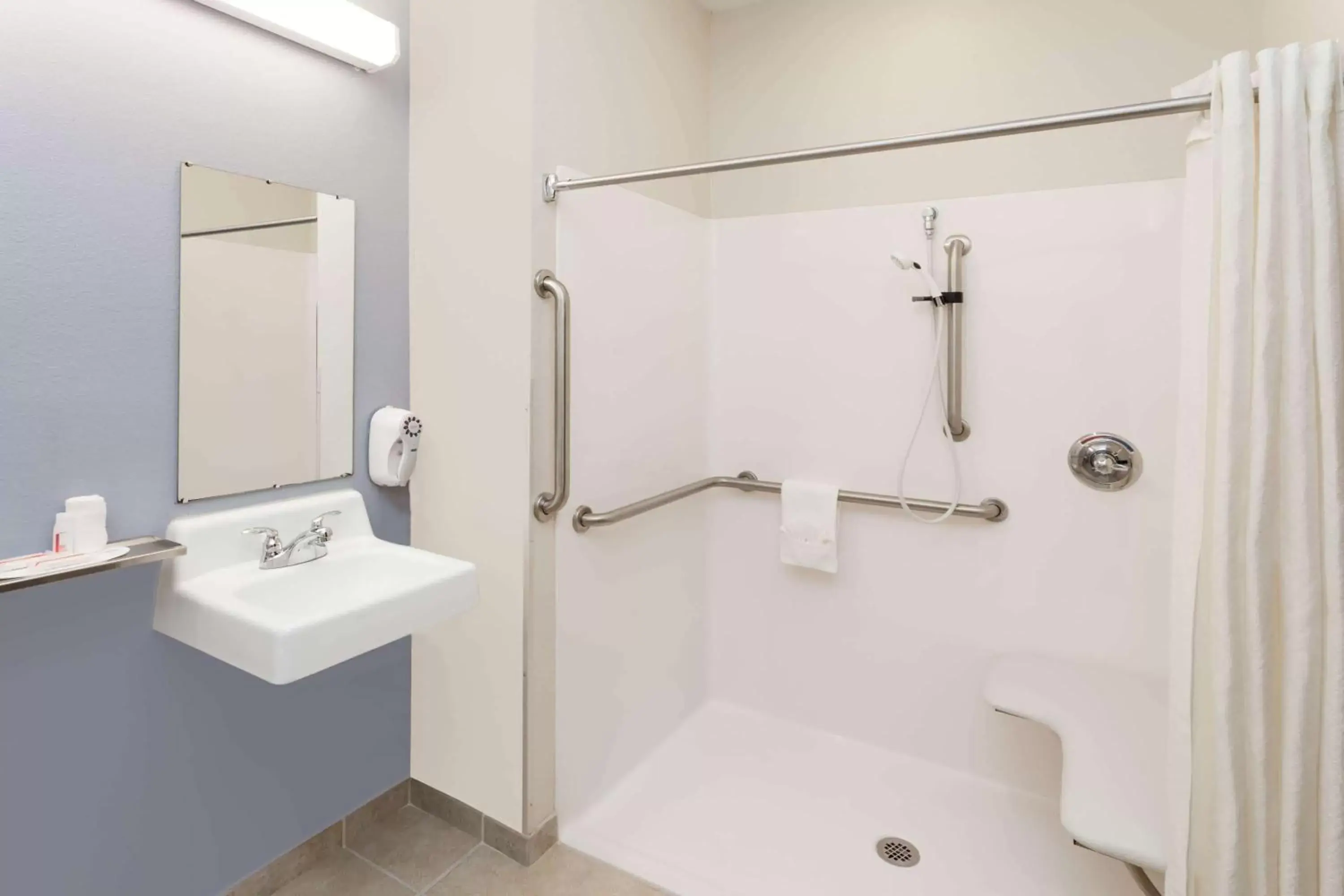 Shower, Bathroom in Microtel Inn and Suites Elkhart