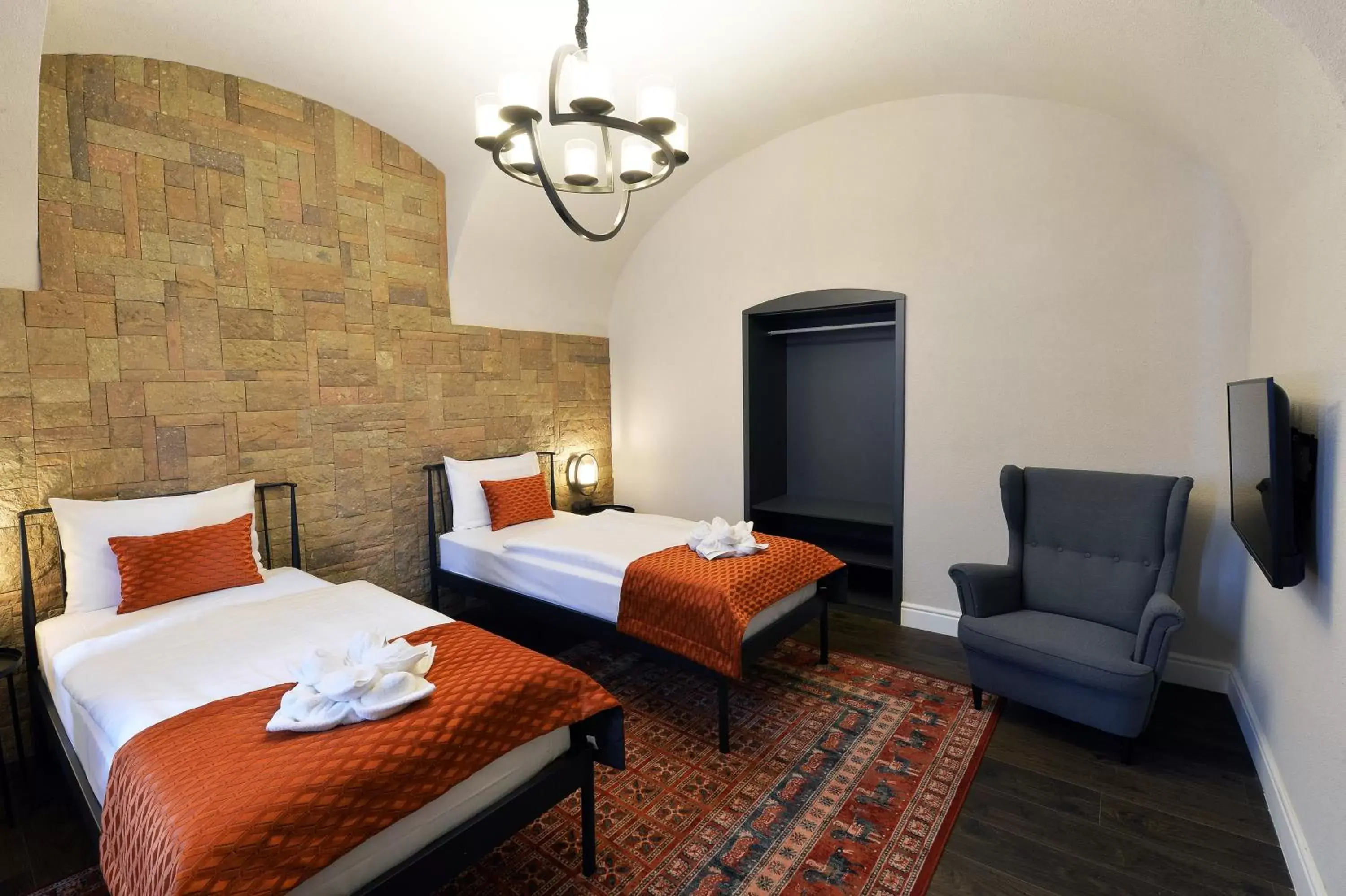 Two-Bedroom Suite in 1552 Boutique Hotel Two-Bedroom Suite in 1552 Boutique Hotel