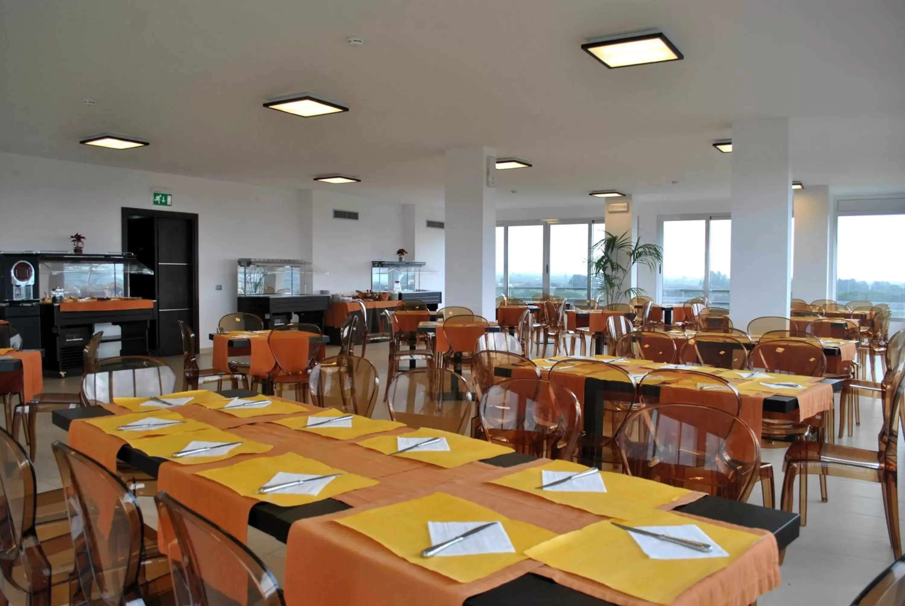 Restaurant/places to eat in Althea Palace Hotel Restaurant/places to eat in Althea Palace Hotel