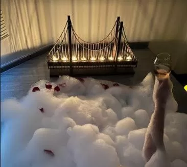 Bath in Porto Bello Hotel Boutique