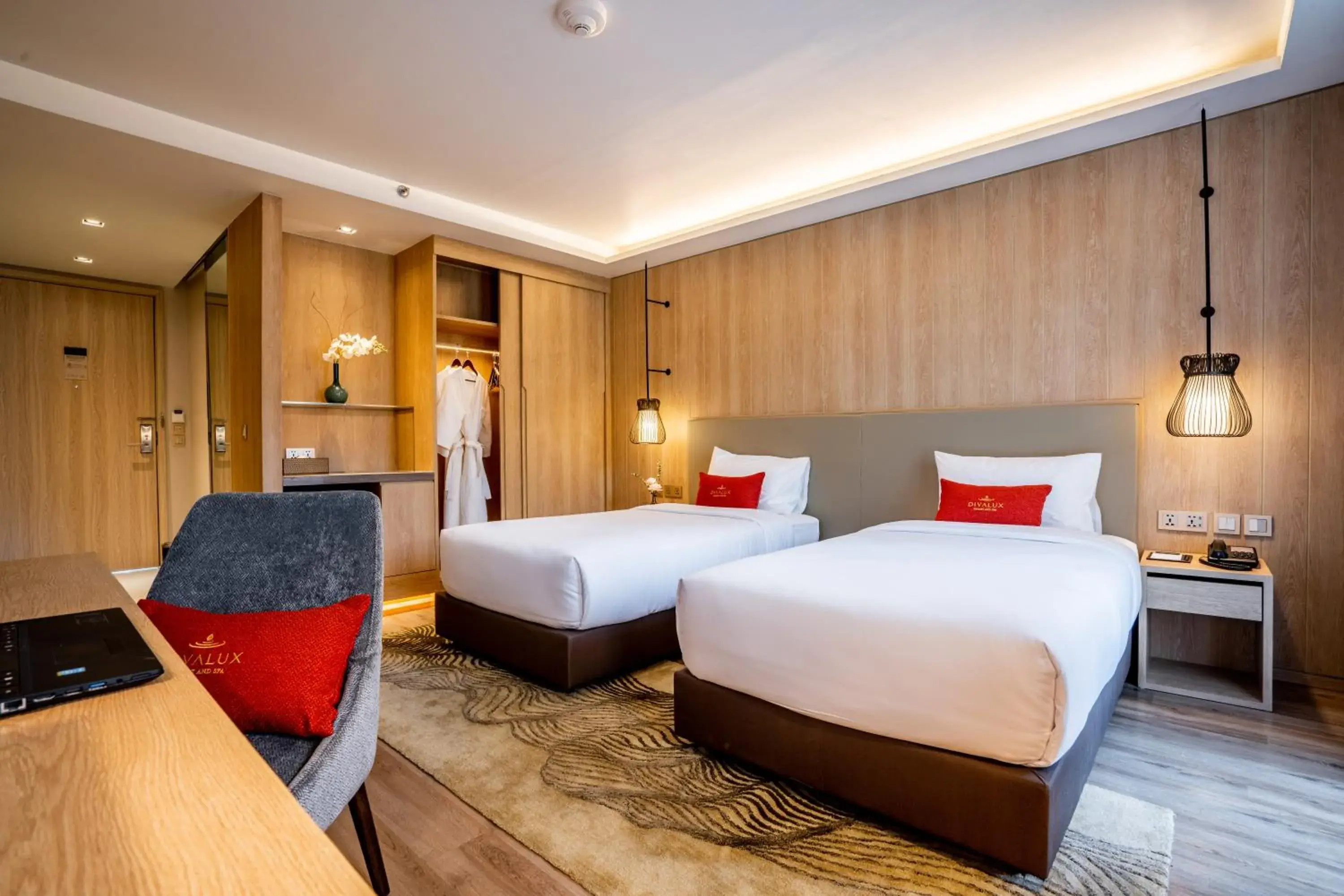 Bedroom, Bed in Divalux Resort & Spa Bangkok, Suvarnabhumi Airport-Free Shuttle