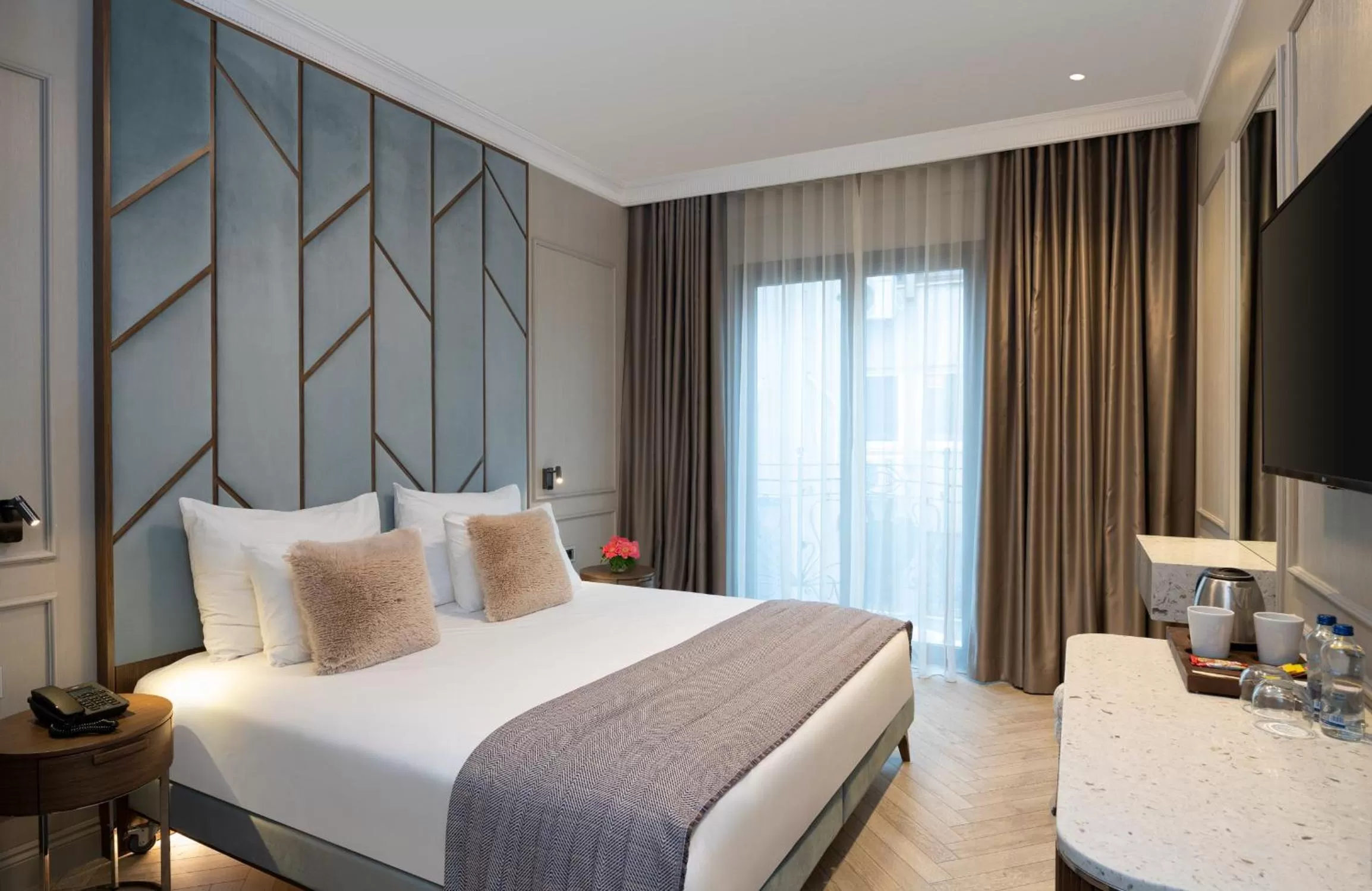 Superior Double Room in Hotel Nena