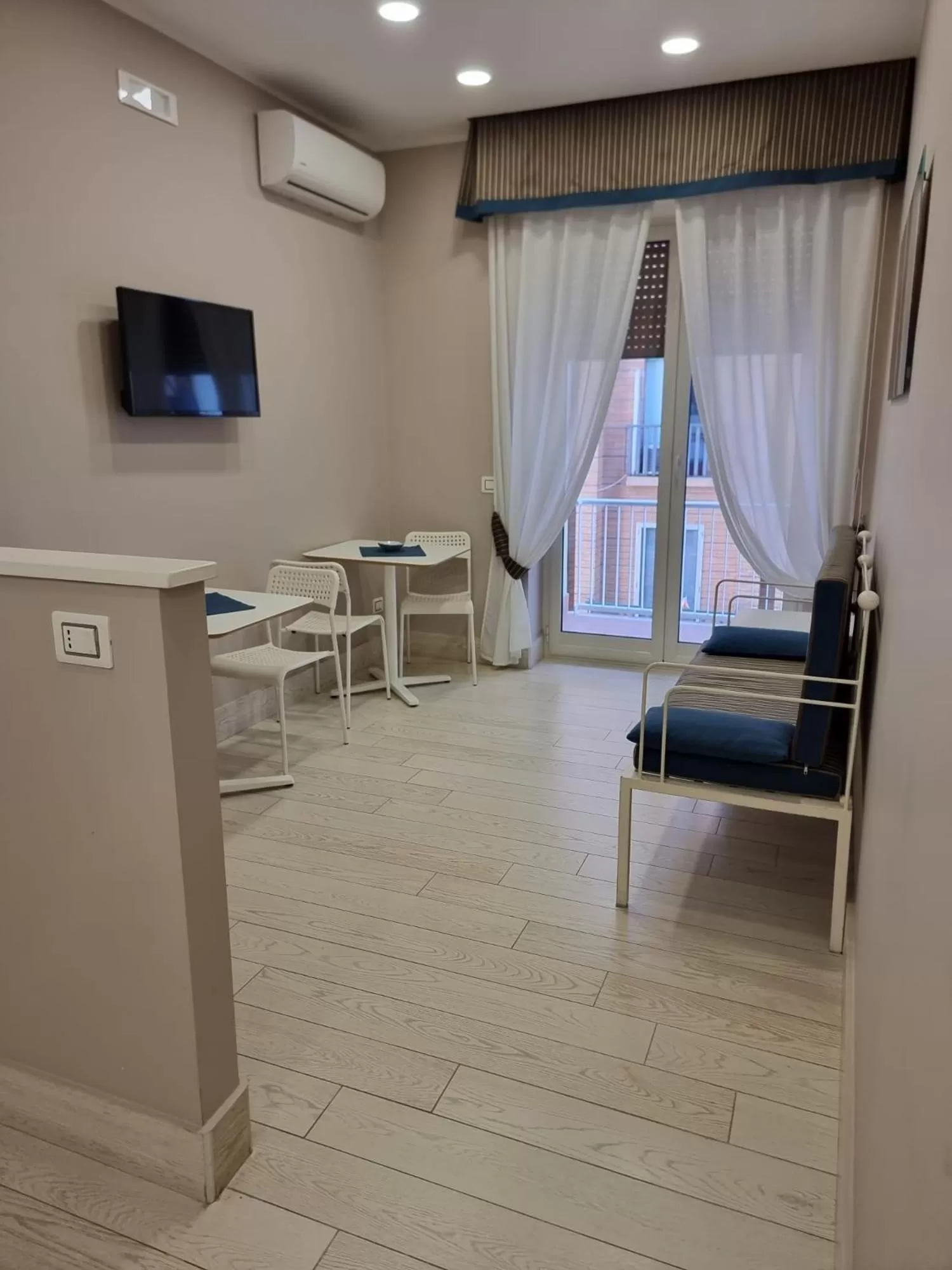 Communal lounge/ TV room, TV/Entertainment Center in Municipio sea