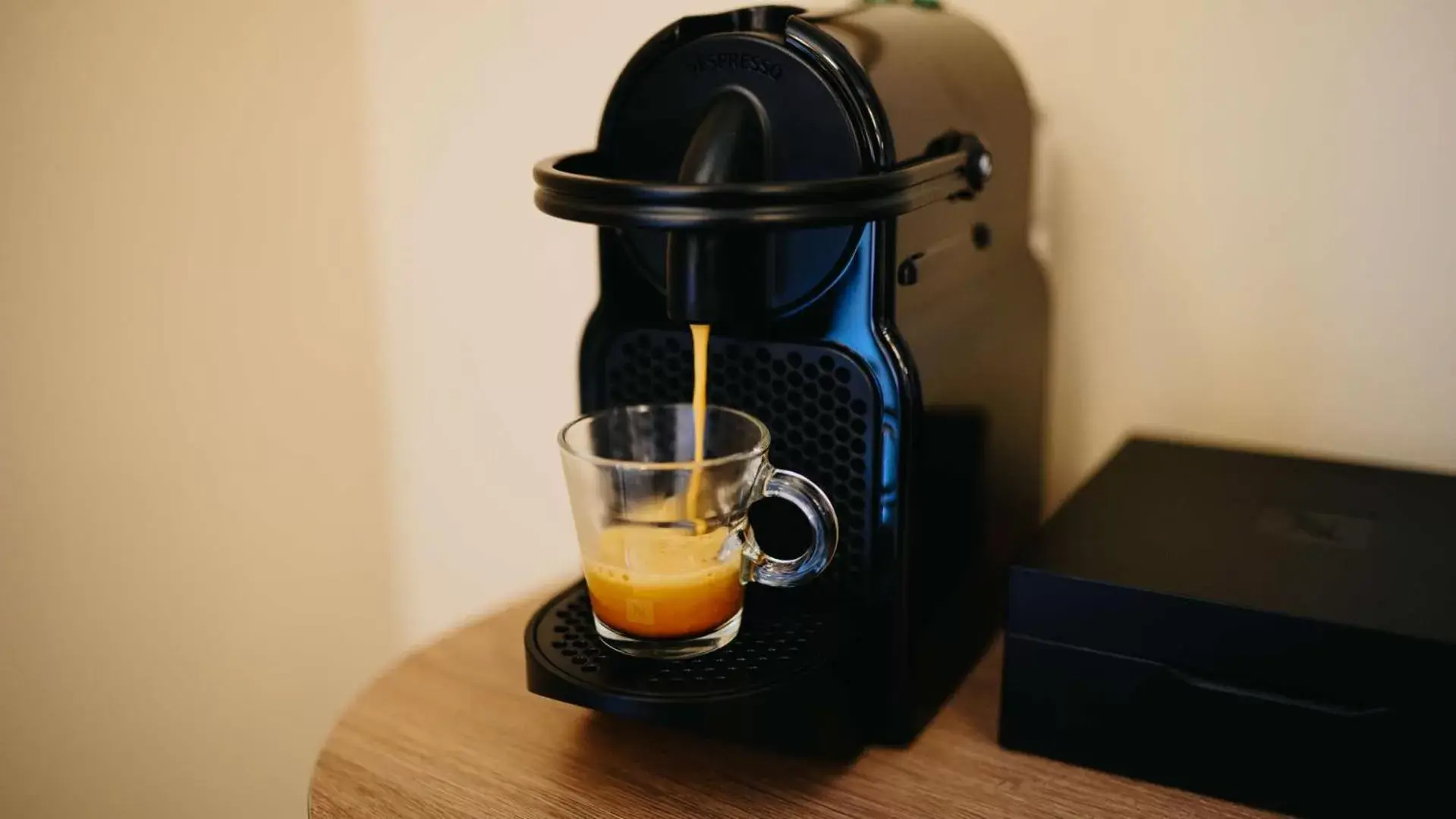 Coffee/tea facilities in Keystone Boutique Hôtel