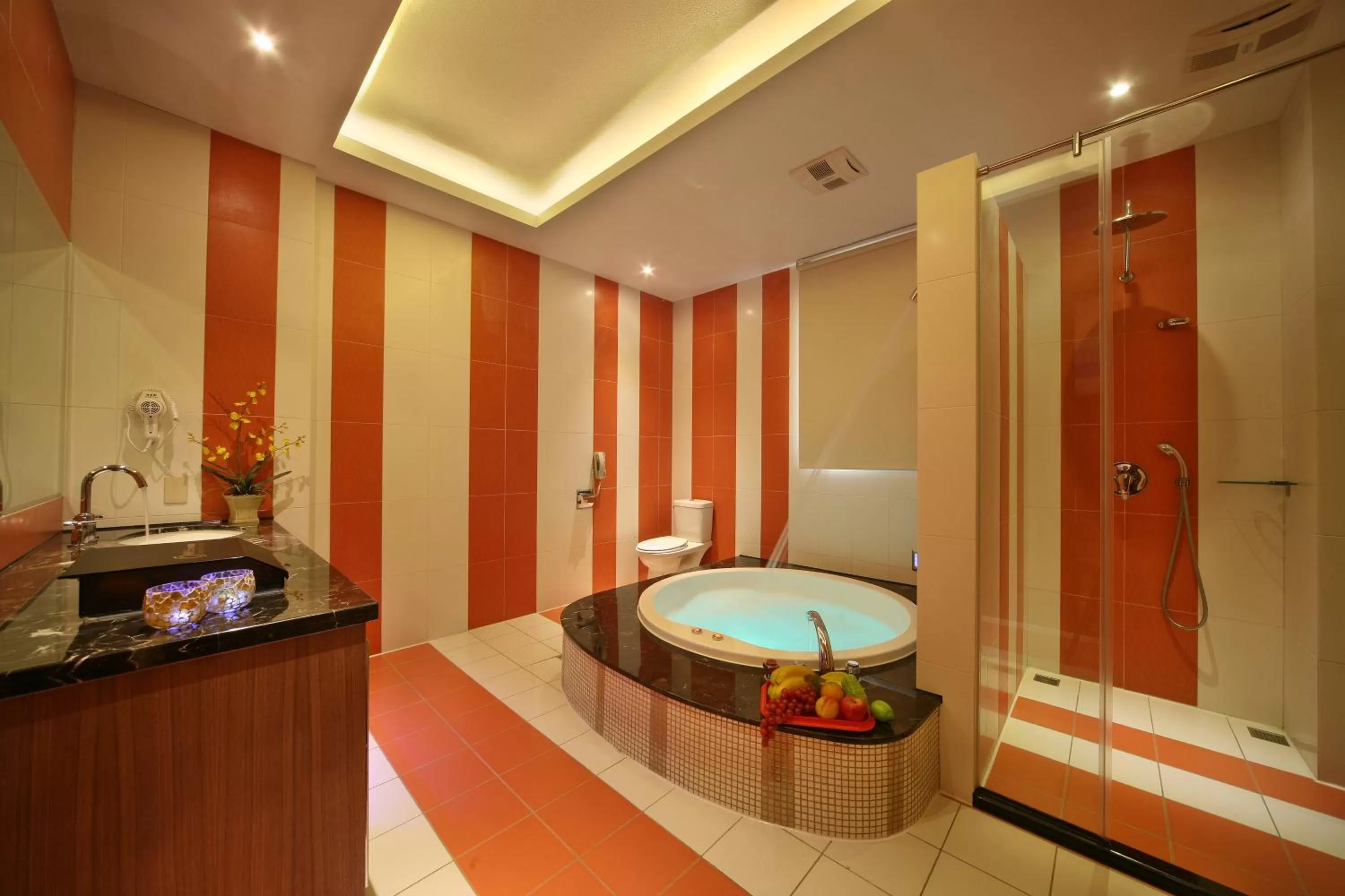 Bathroom in Shining Motel