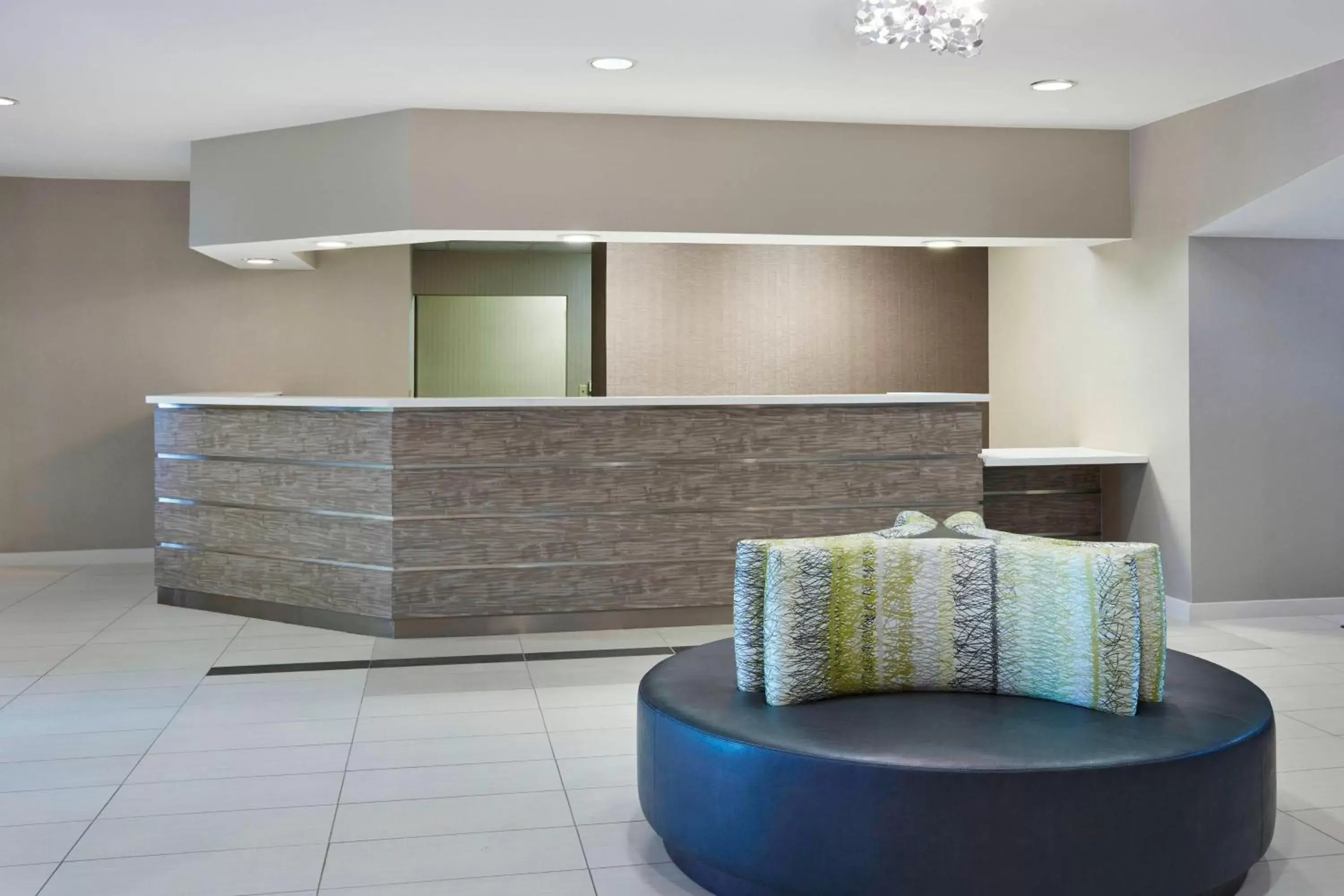 Lobby or reception, Lobby/Reception in Residence Inn Detroit / Auburn Hills