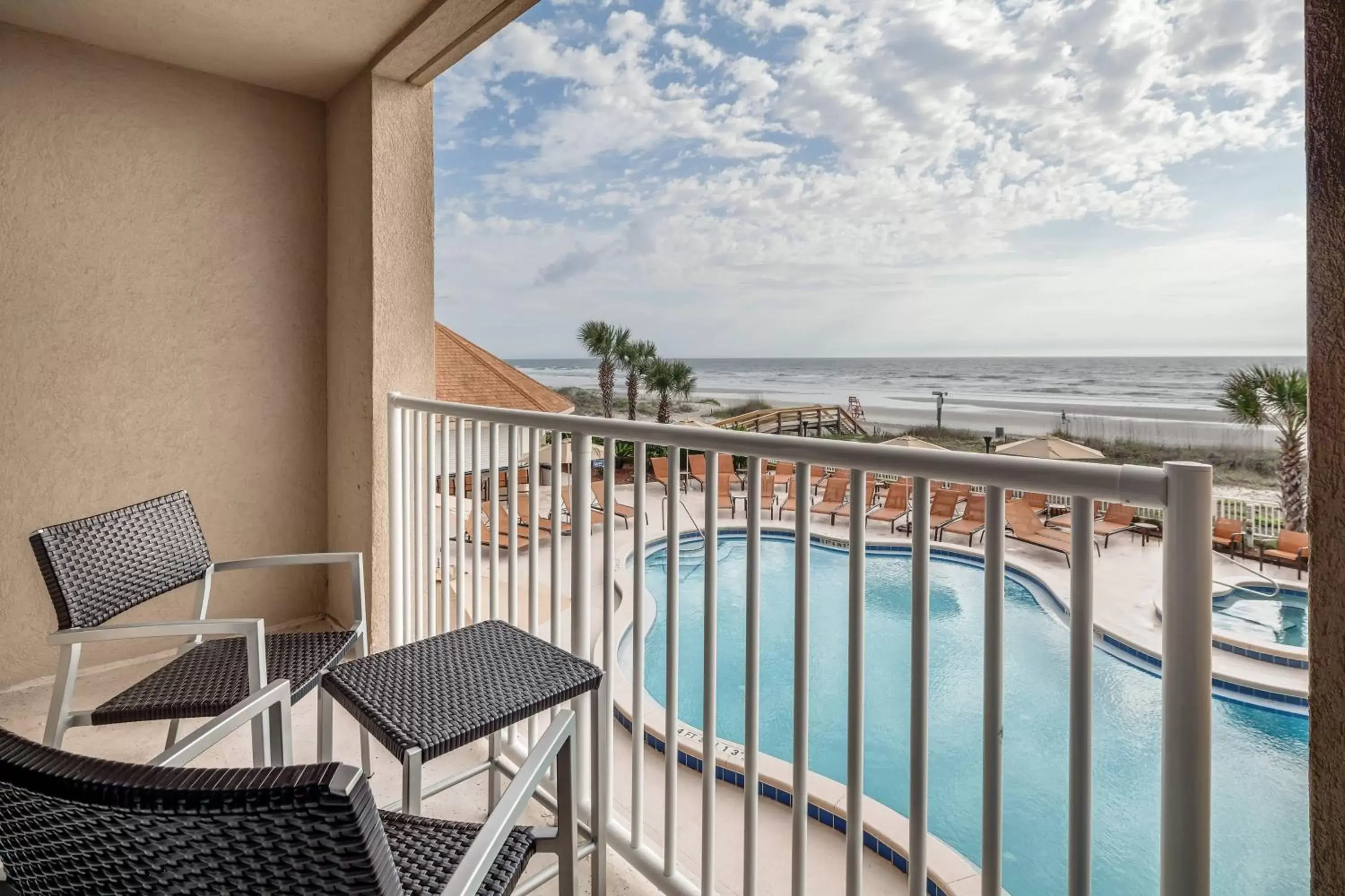 Photo of the whole room, Pool View in Courtyard by Marriott Jacksonville Beach Oceanfront
