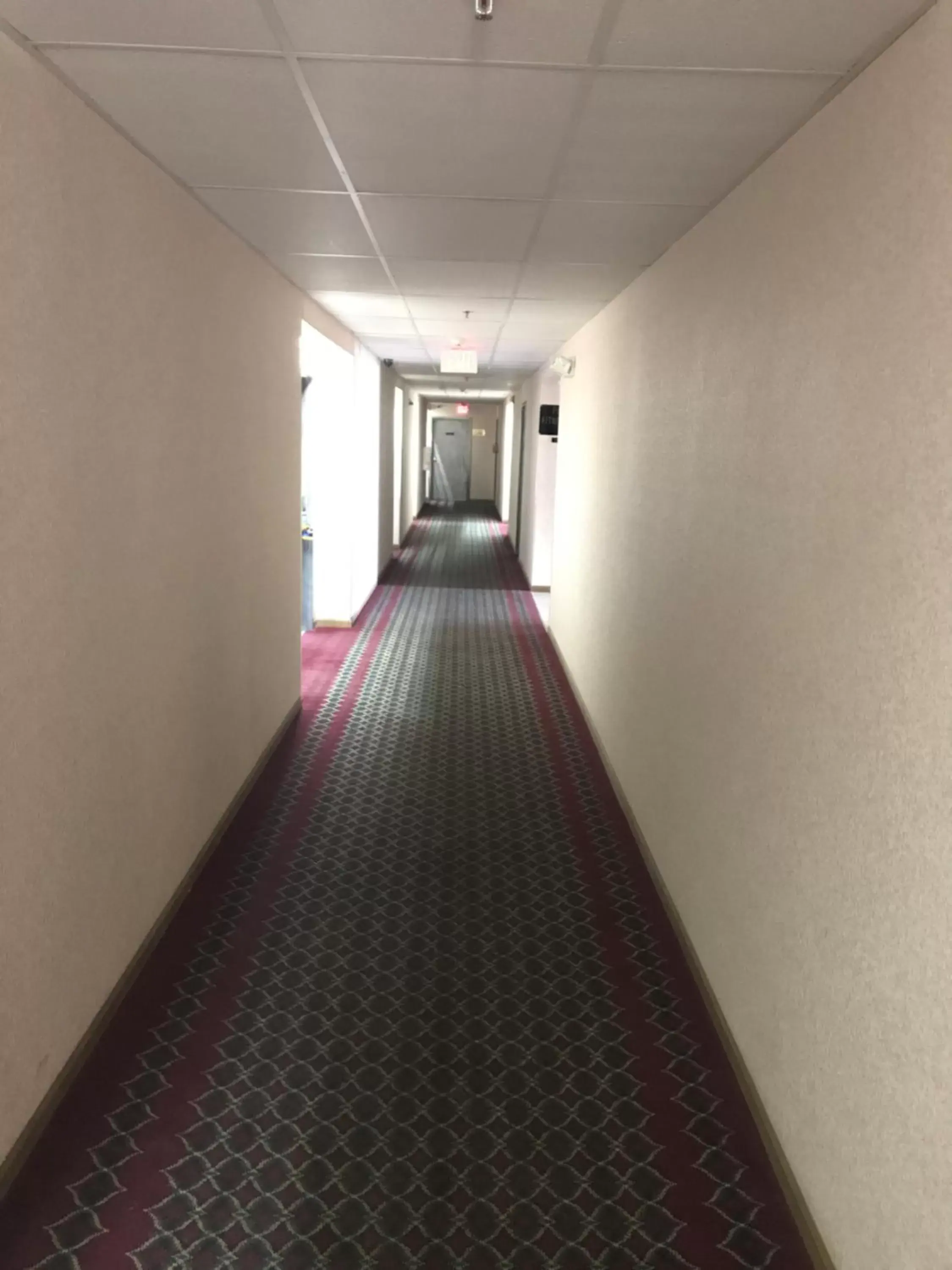 Area and facilities in Days Inn by Wyndham Hillsboro