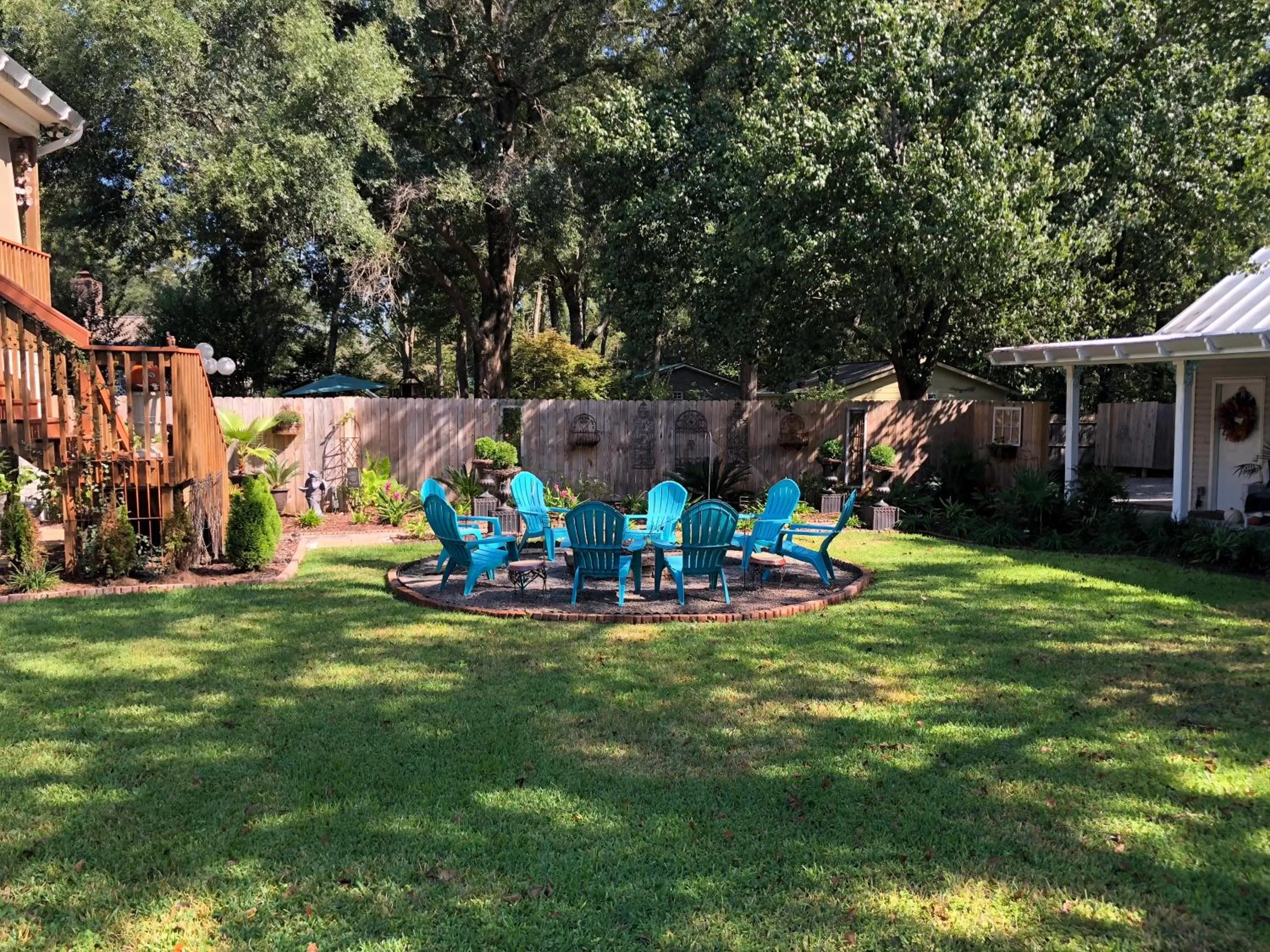 Garden in Caroline's Bed and Breakfast