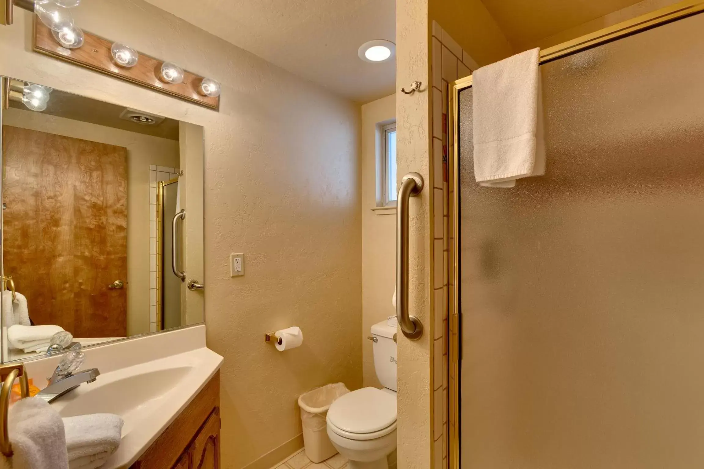 Shower, Bathroom in Heavenly Valley Townhouses