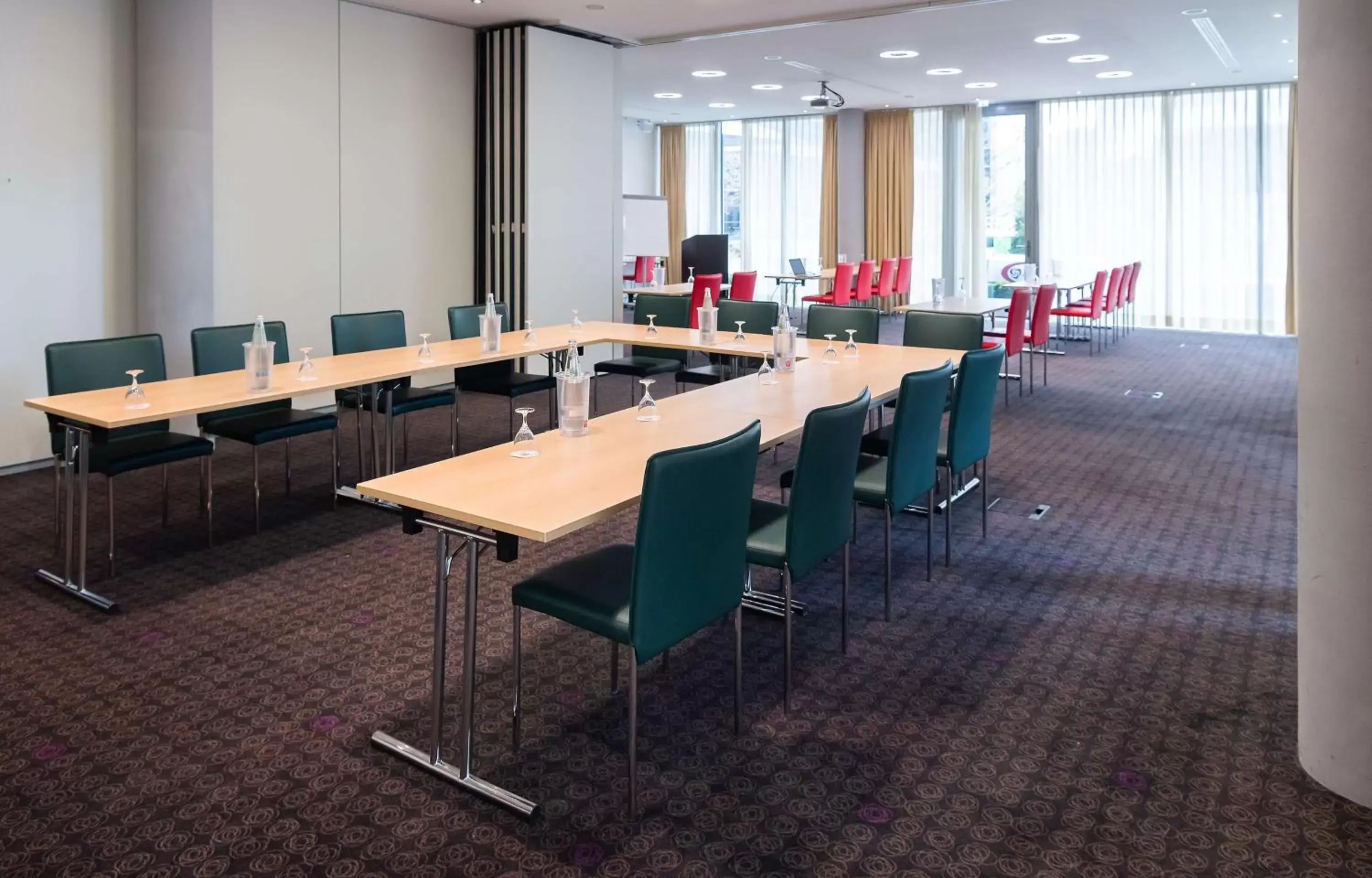 Meeting/conference room in DoubleTree by Hilton Frankfurt Niederrad