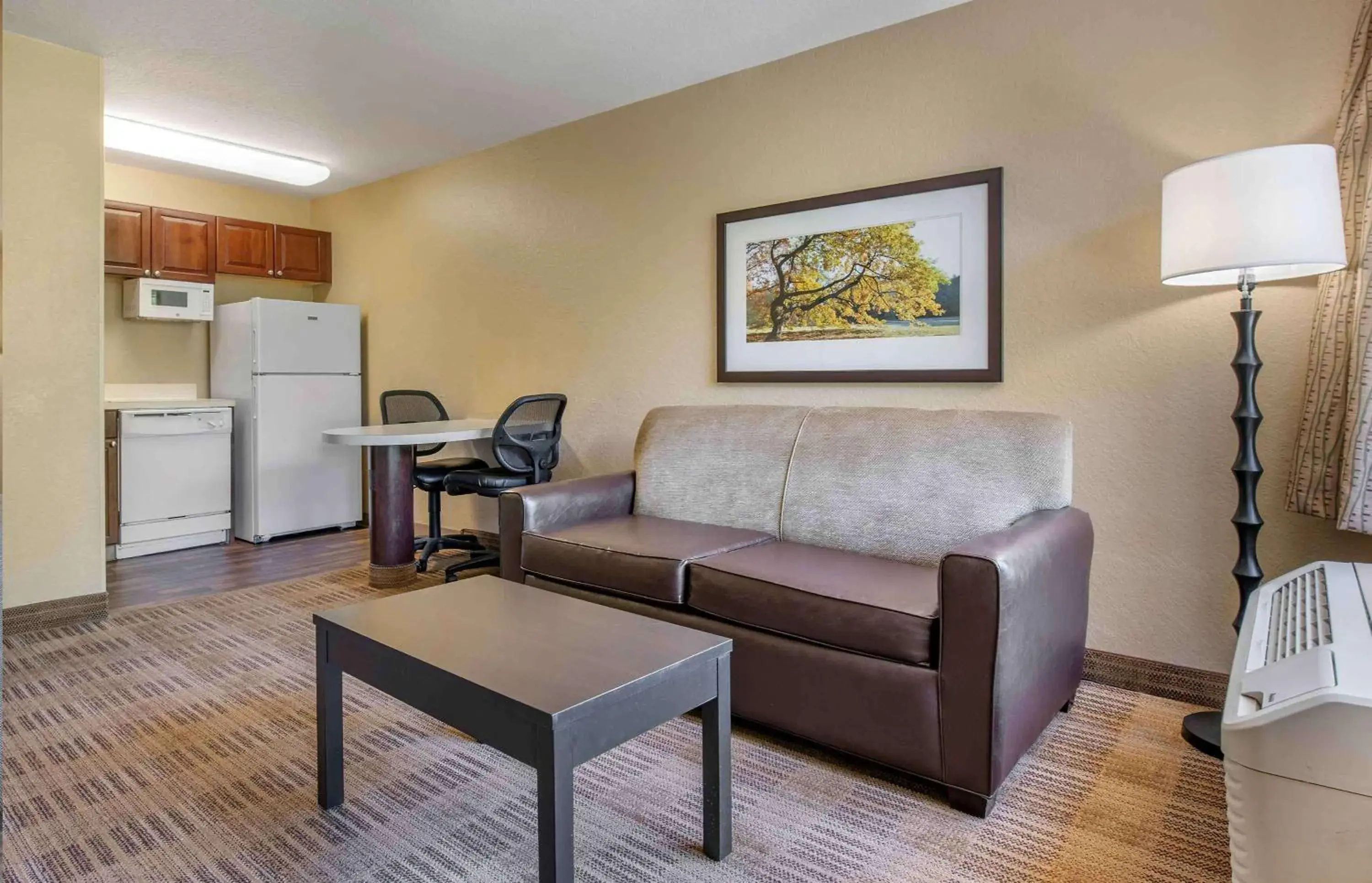 Bedroom, Seating Area in Extended Stay America Suites - Raleigh - RTP - 4919 Miami Blvd