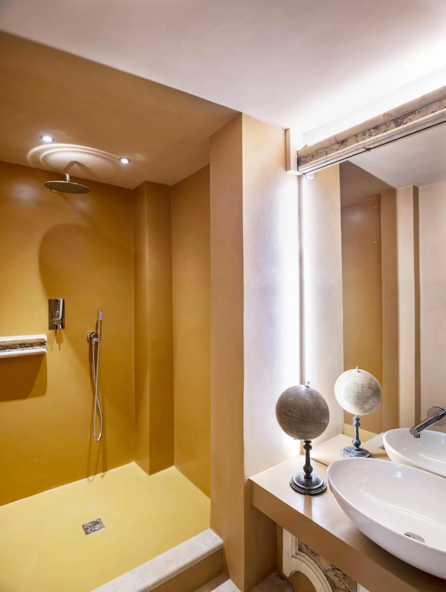 Bathroom in Casa Botticelli