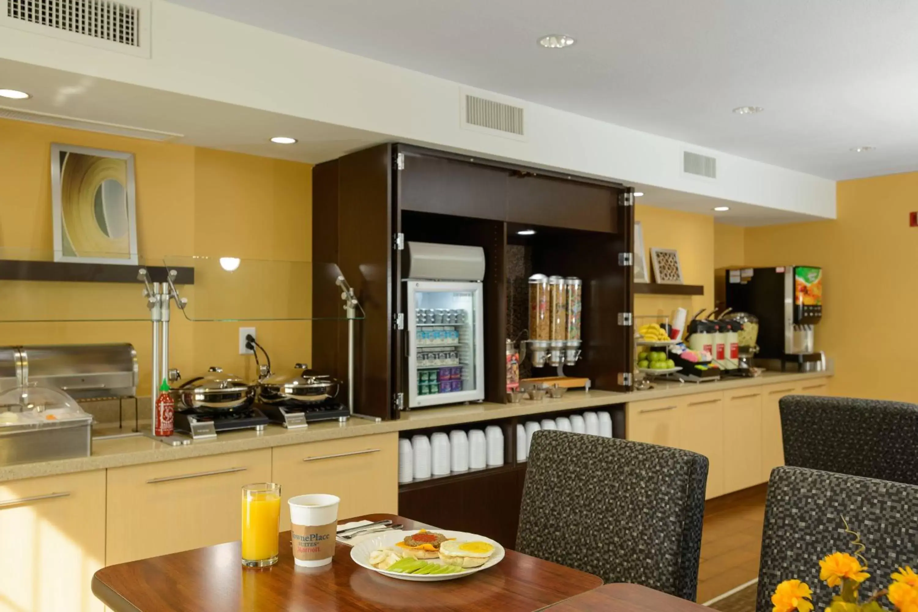 Breakfast, Restaurant/Places to Eat in TownePlace Suites by Marriott Fort Meade National Business Park