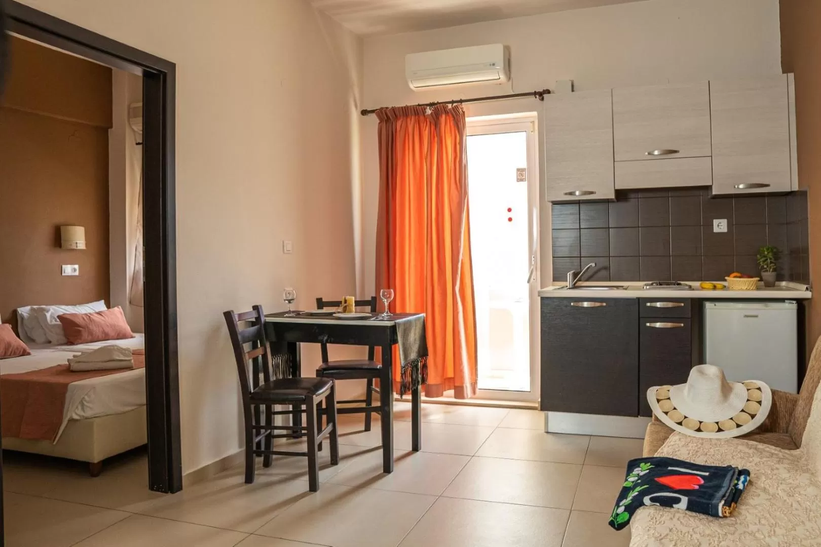 Kitchen or kitchenette, Bed in Stella Paradise "by Checkin" Adults Only