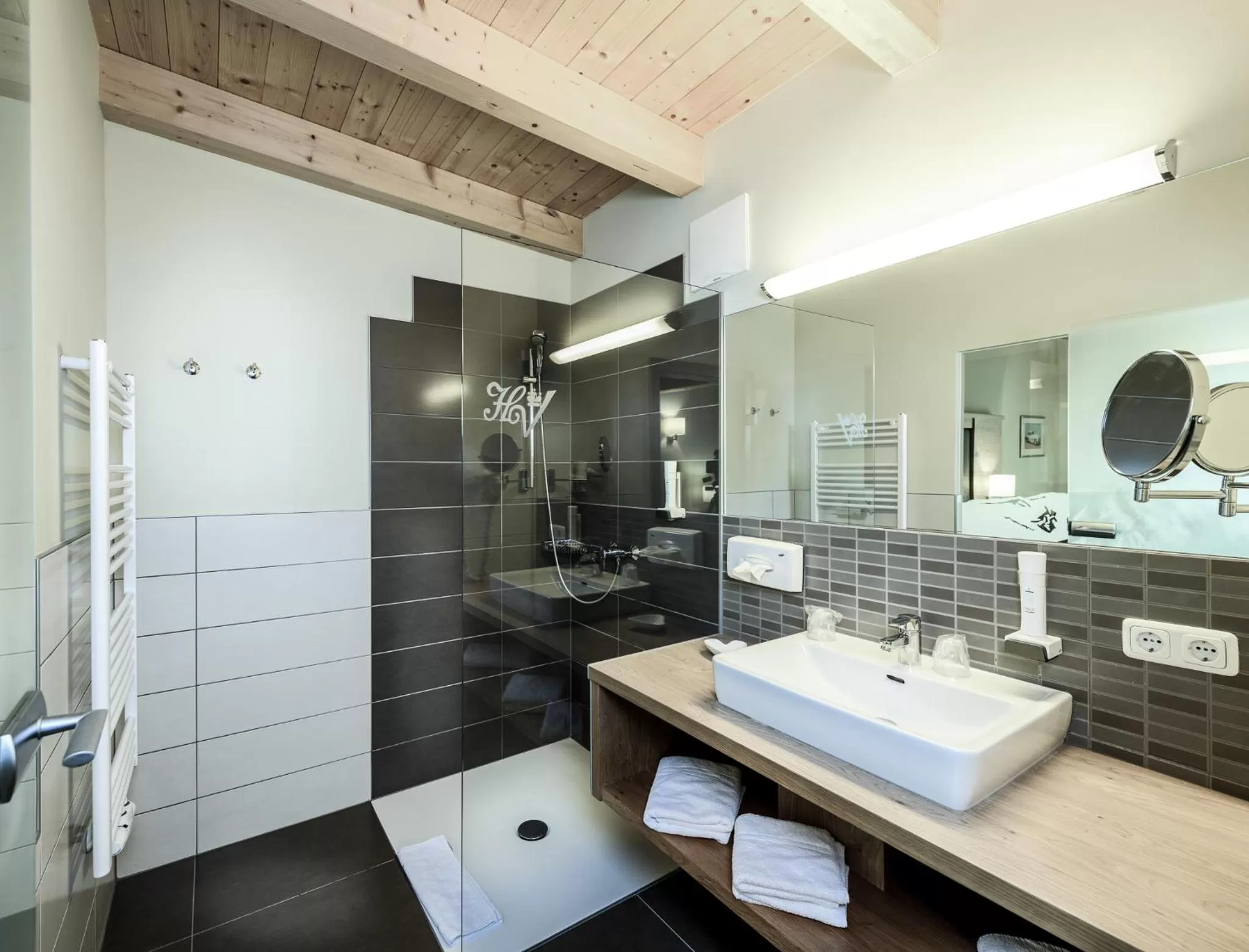 Bathroom in Hotel Victoria