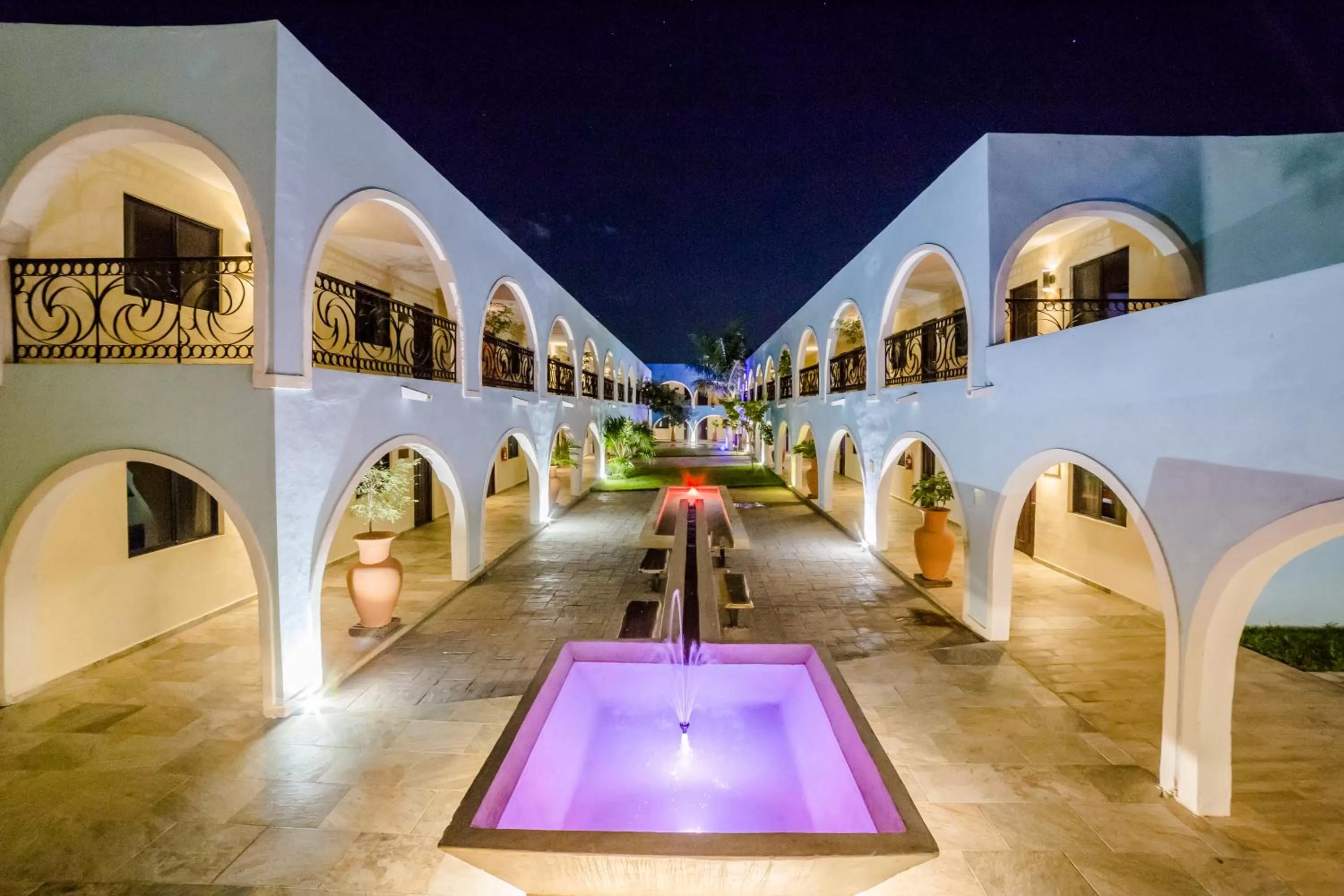 Patio in Hacienda Inn Aeropuerto