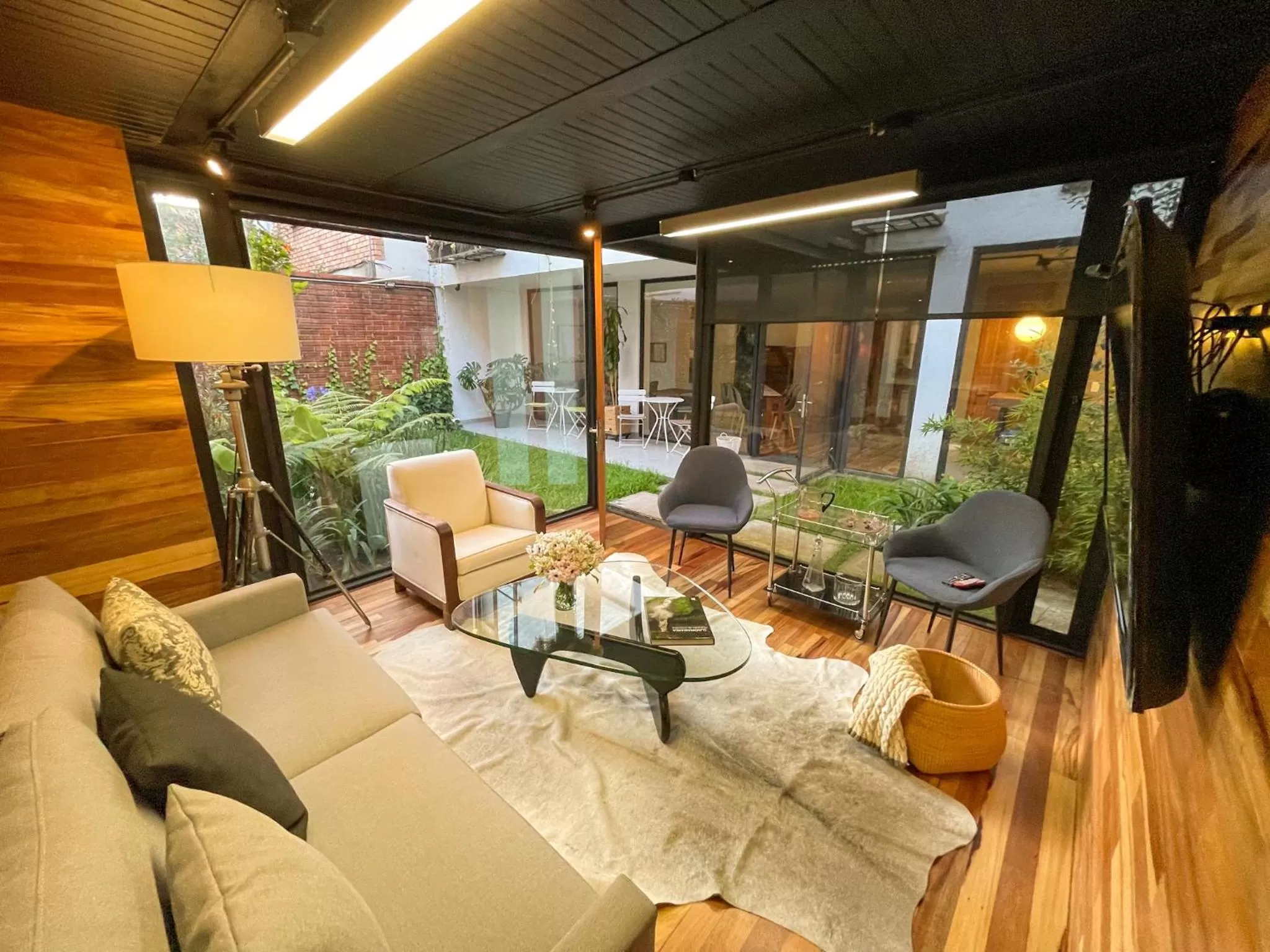 Seating area in Lucitania Hotel Boutique
