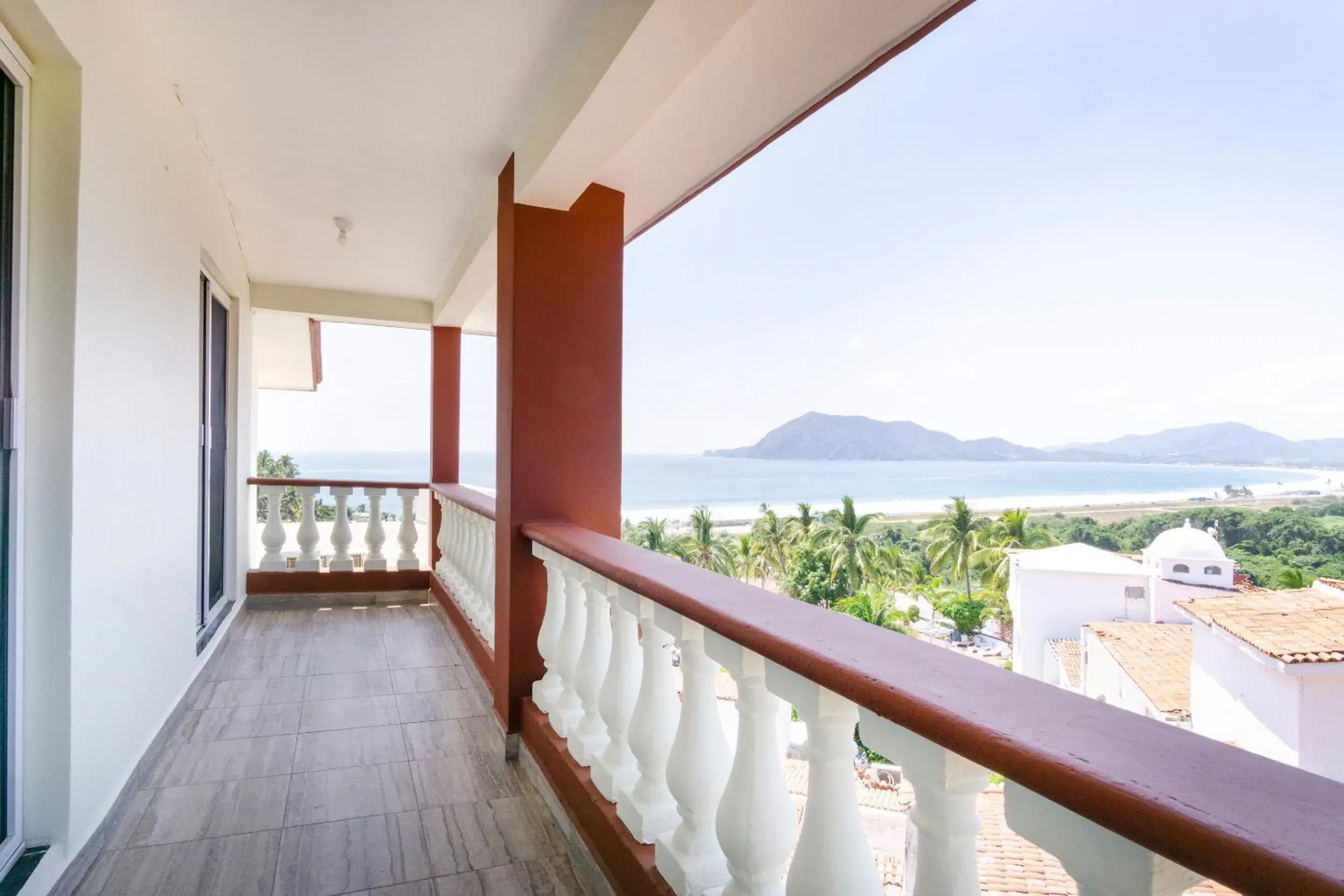 Balcony/Terrace in Grand View Suites