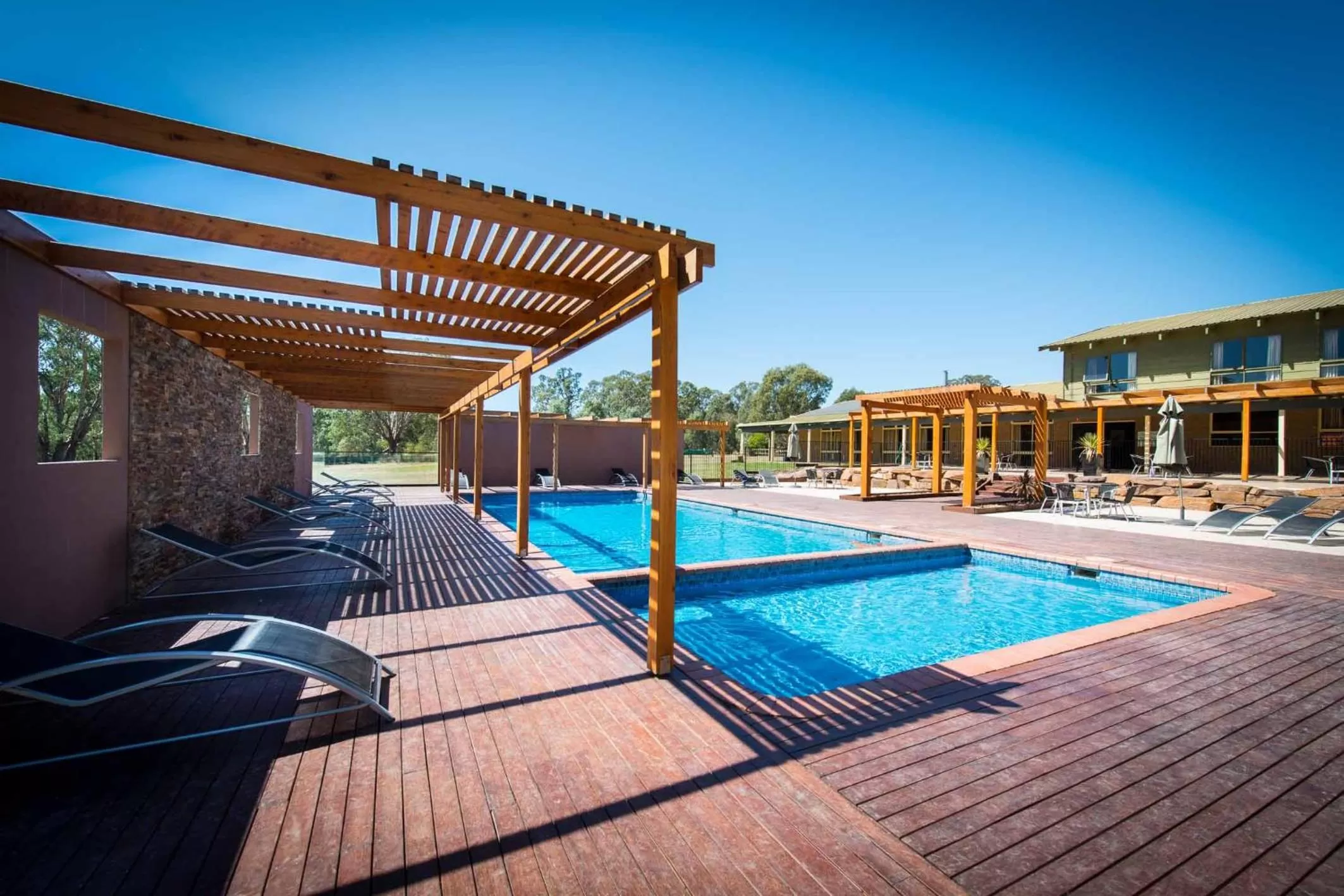 Day in Mansfield Country Resort