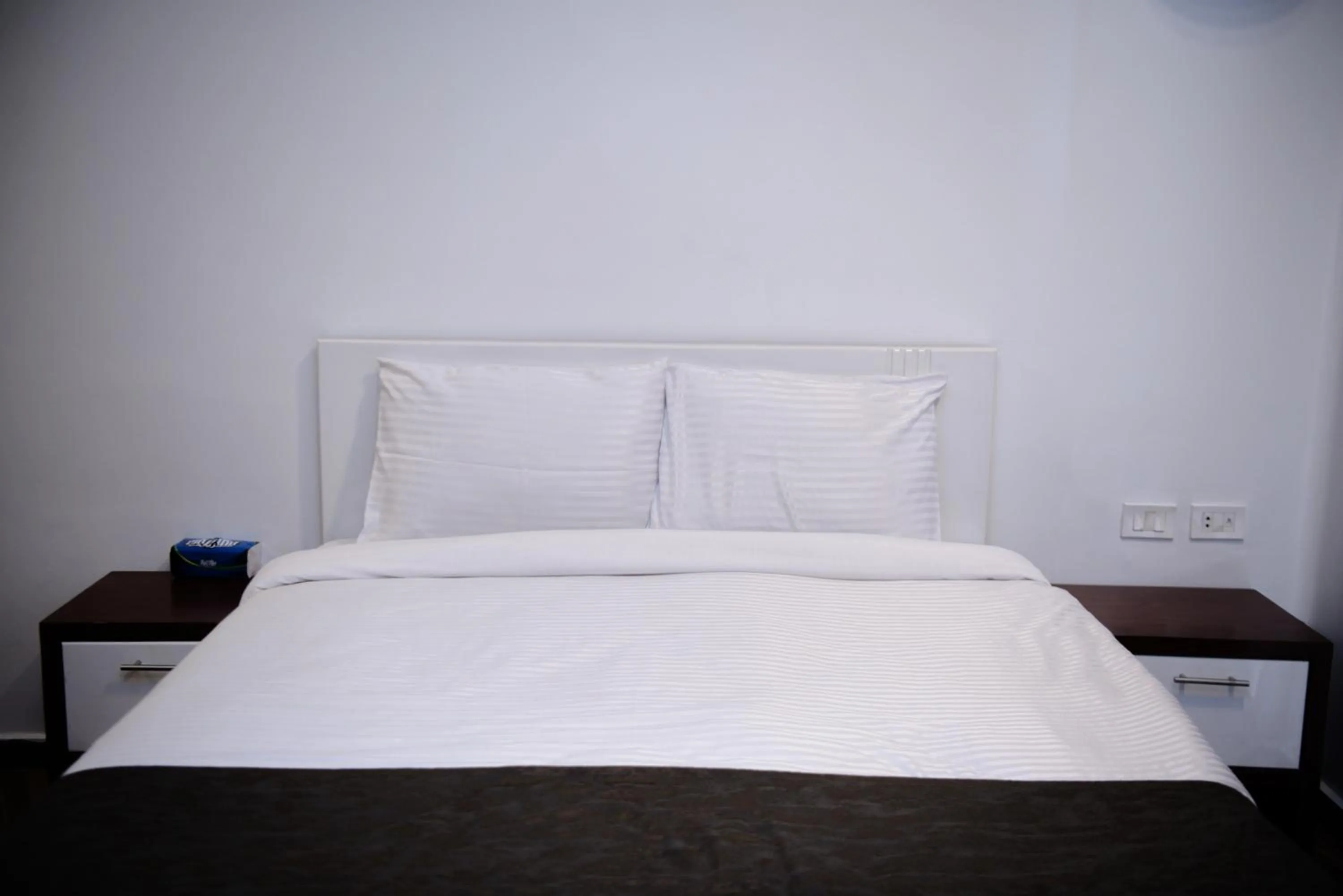 Bedroom, Bed in Museum Plaza