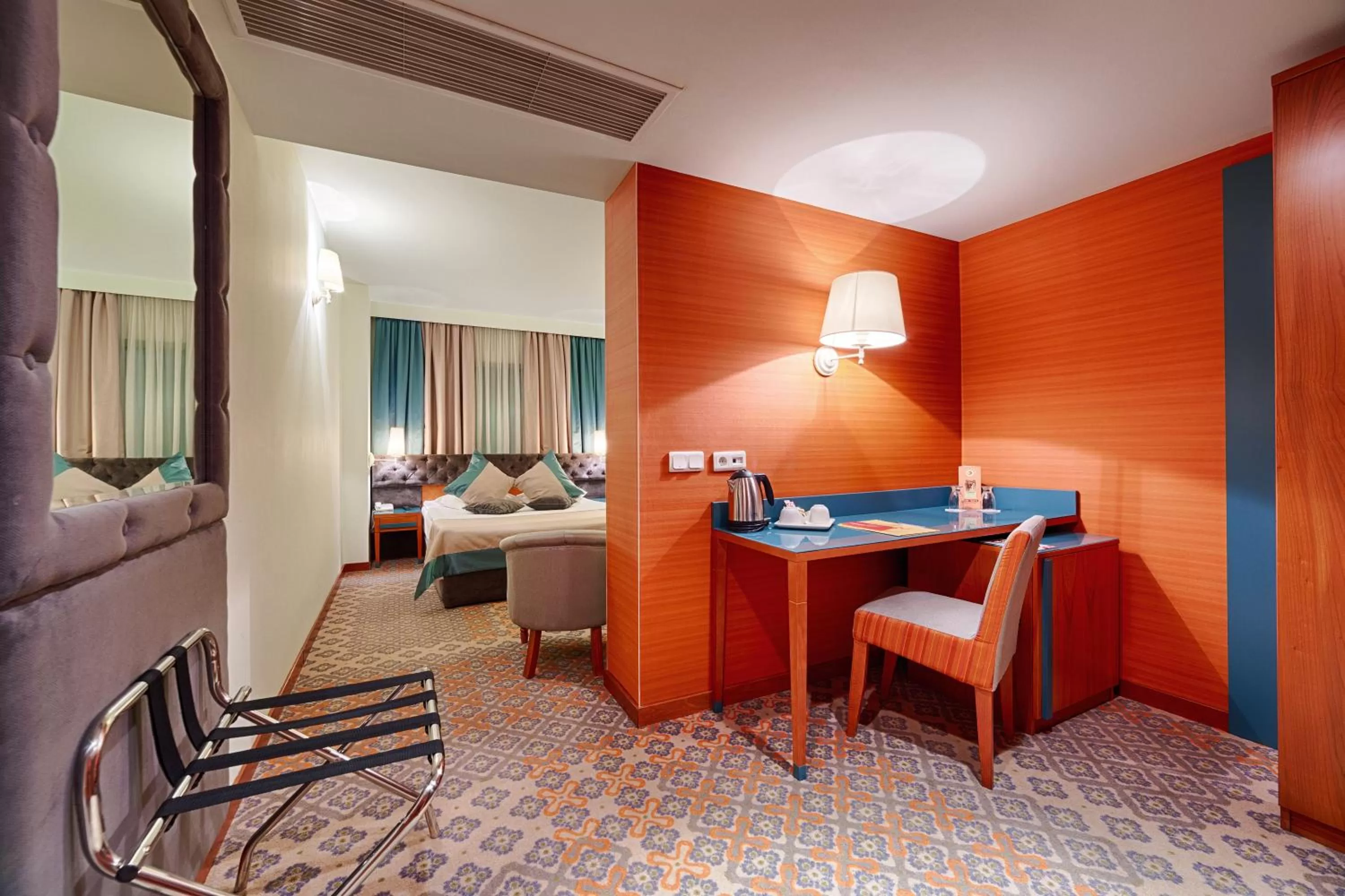 Photo of the whole room, Bed in Hotel Duke Romana City Center