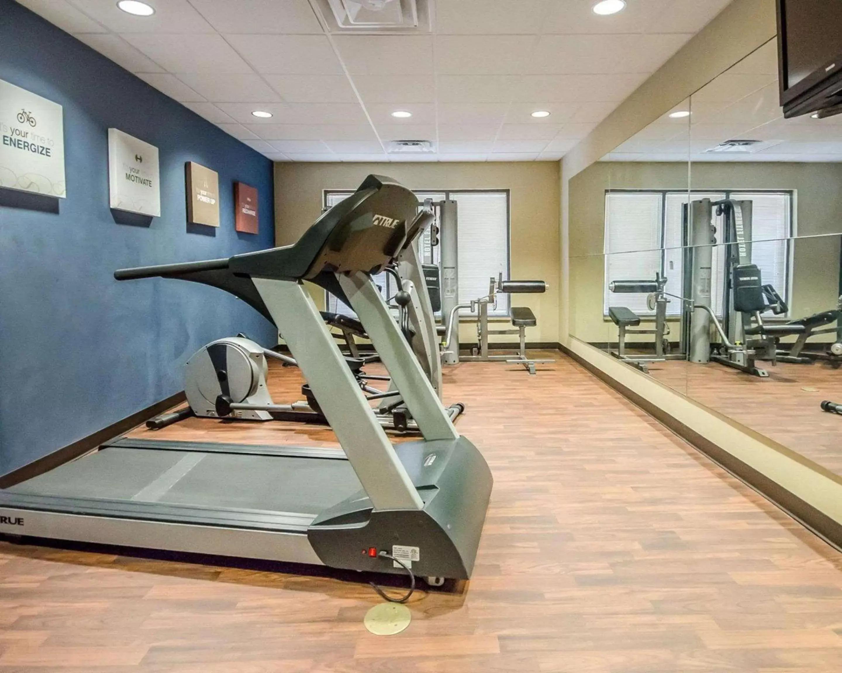 Fitness centre/facilities, Fitness Center/Facilities in Comfort Suites Elizabethtown