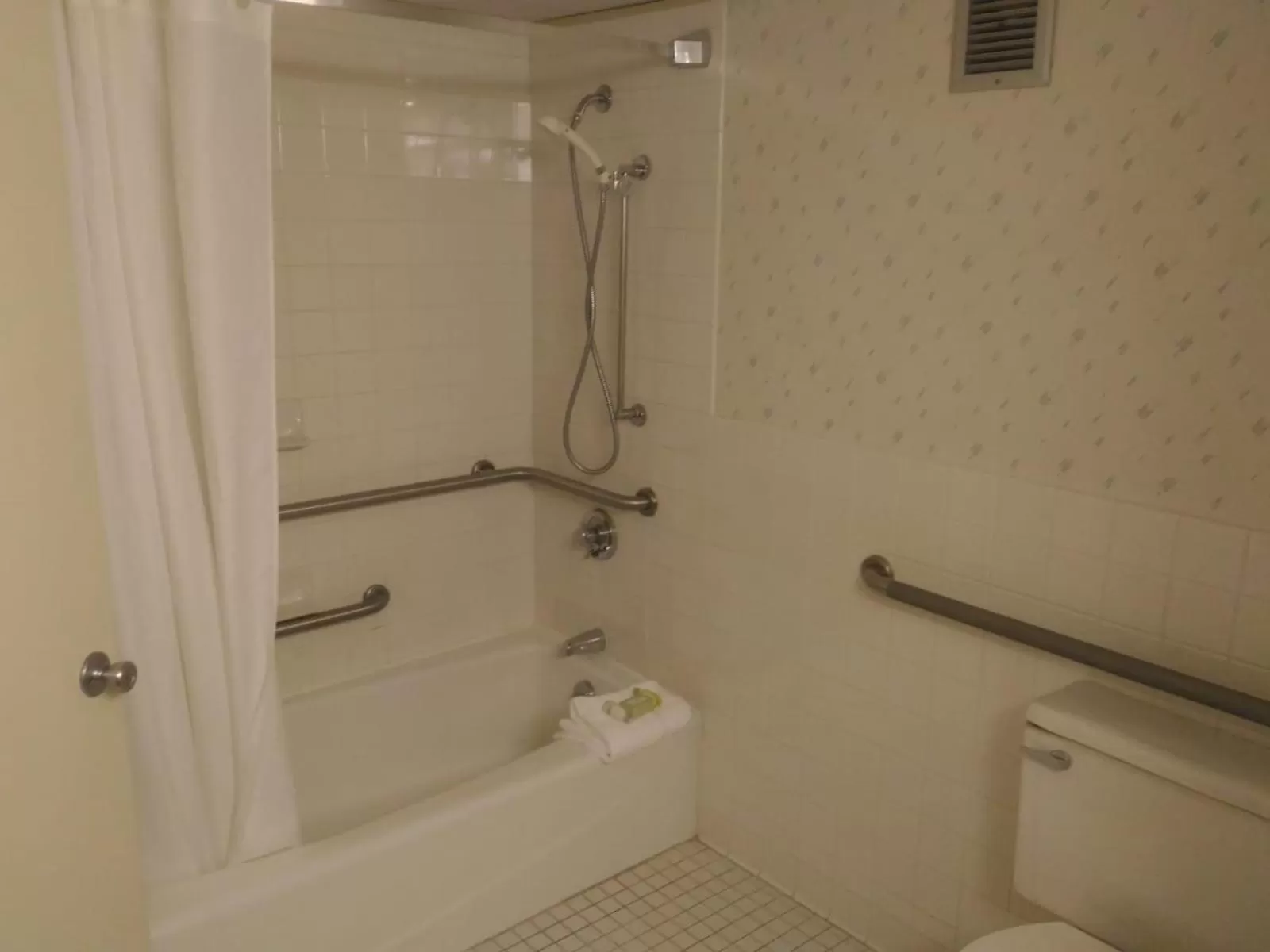 Fireside Inn & Suites Portland