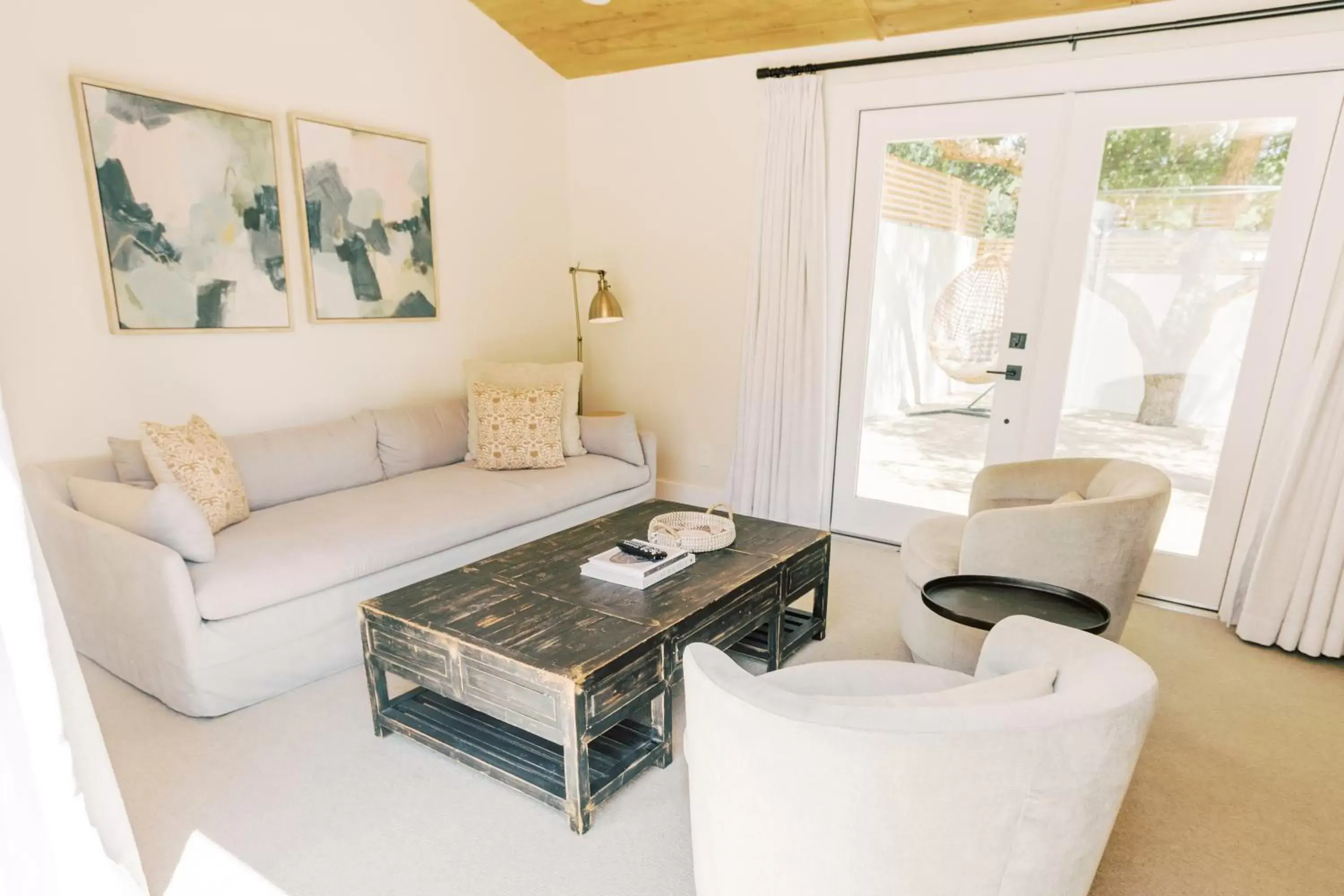 Seating Area in Calamigos Guest Ranch and Beach Club