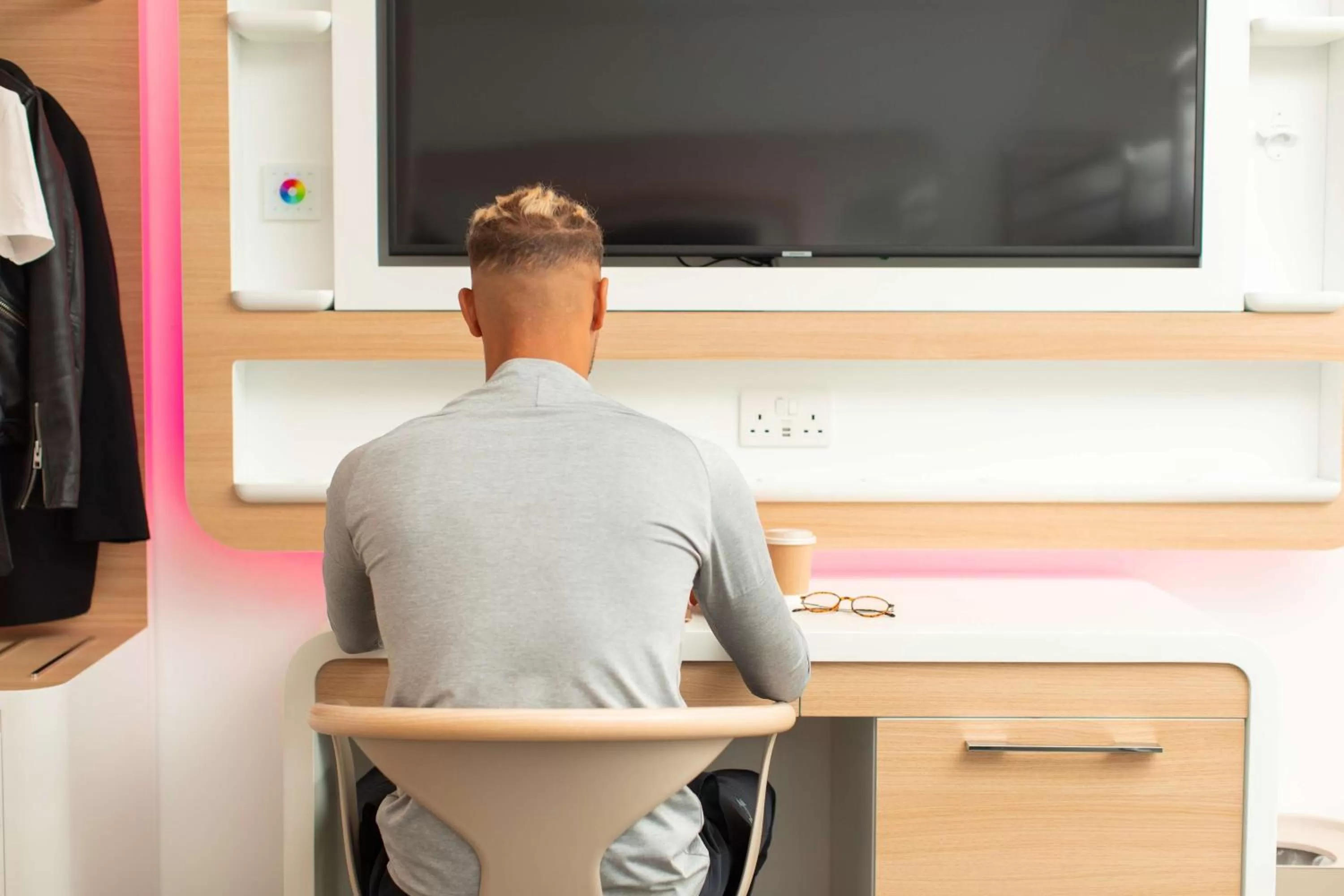 hair dresser in YOTEL Edinburgh