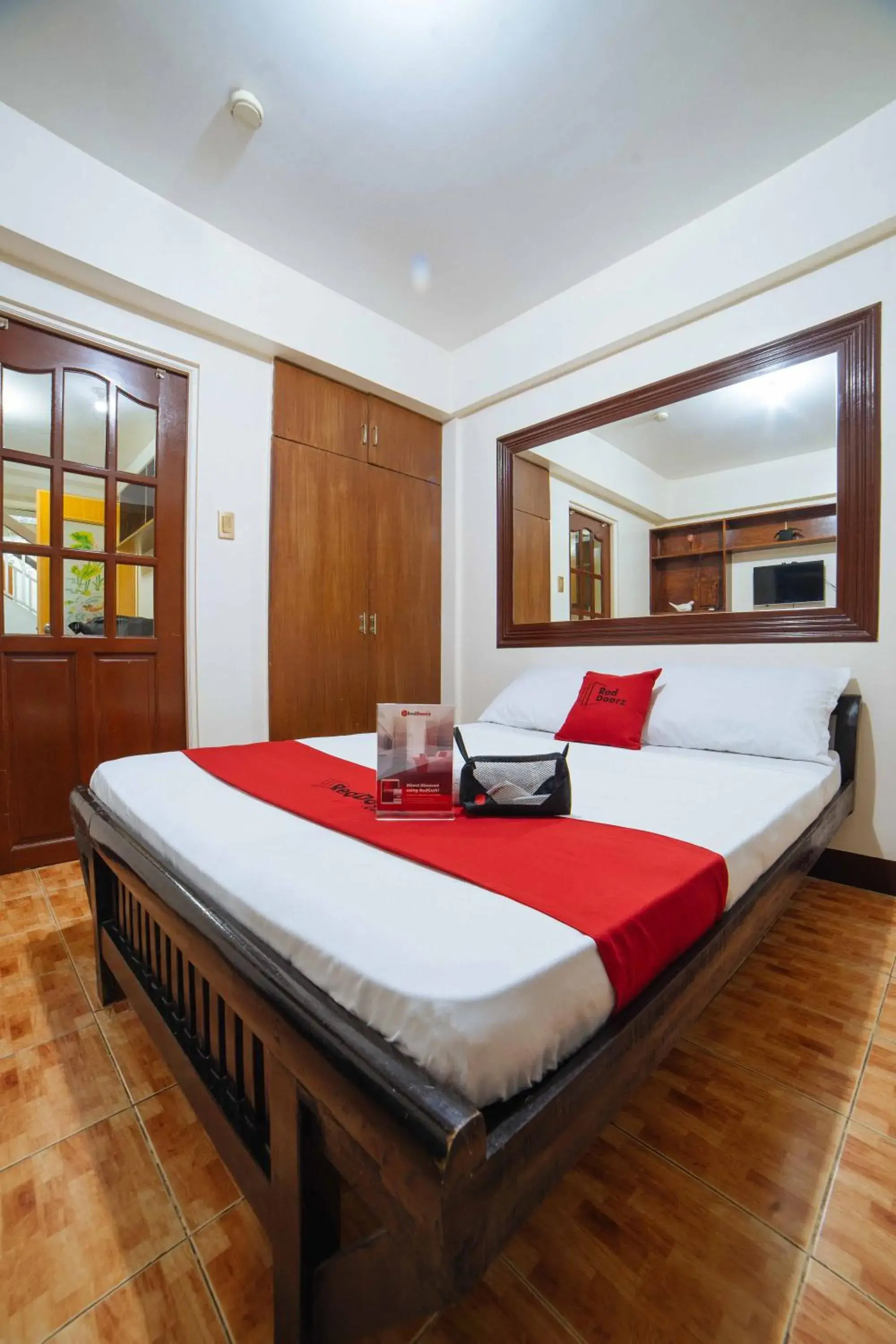 Bed in L Mansion 2 Palanan Makati City