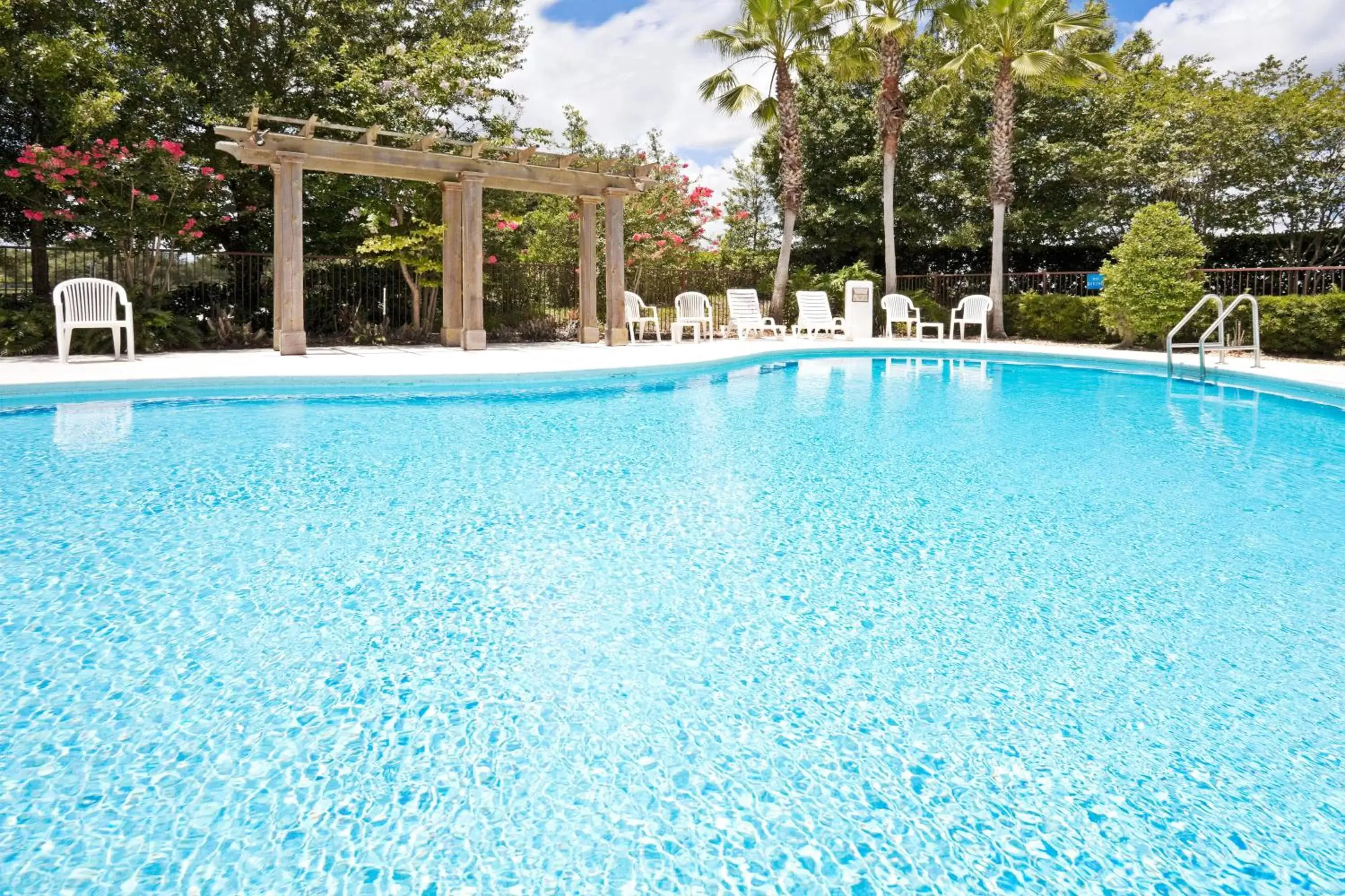 Swimming Pool in Candlewood Suites Lake Mary, an IHG Hotel