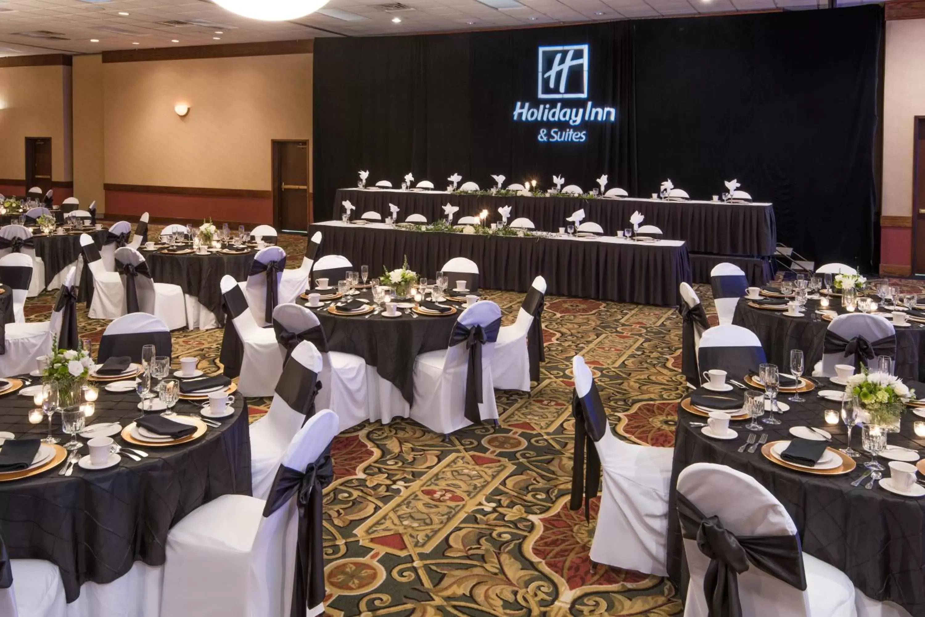 Meeting/conference room, Banquet Facilities in Holiday Inn Cincinnati-Eastgate, an IHG Hotel