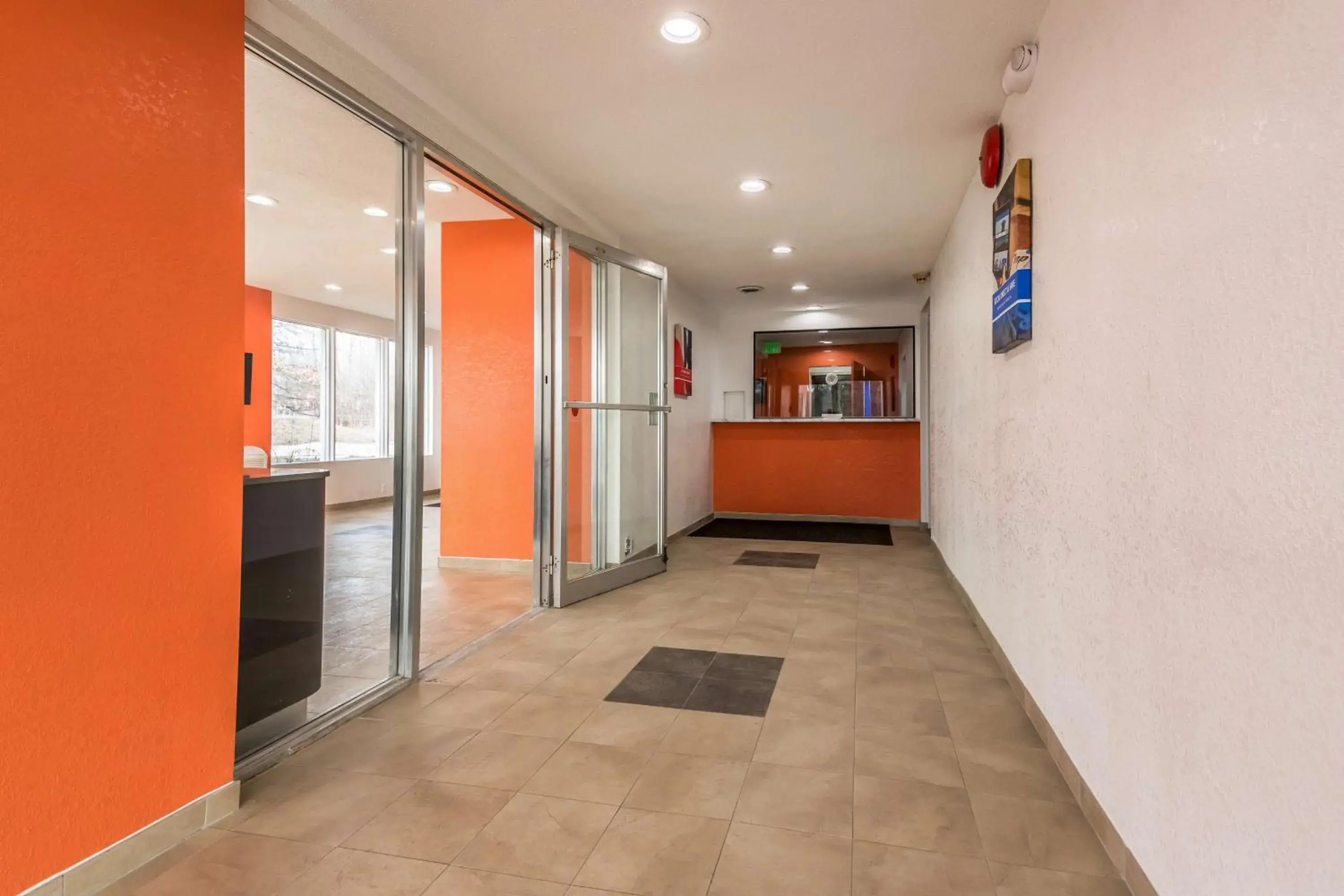 Lobby or reception, Lobby/Reception in Motel 6-Schenectady, NY