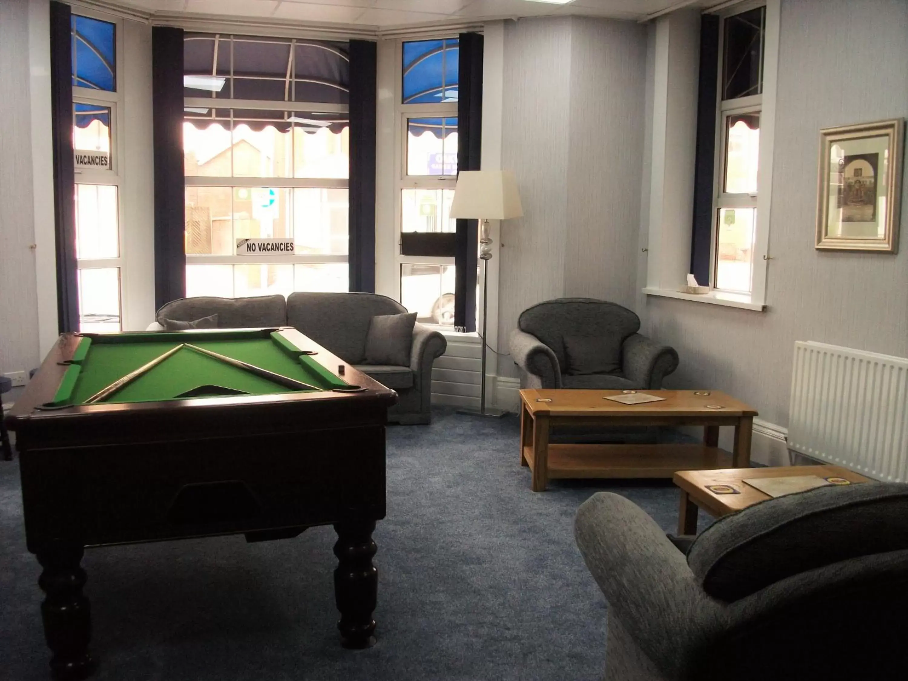 Communal lounge/ TV room, Billiards in Sherwood Hotel