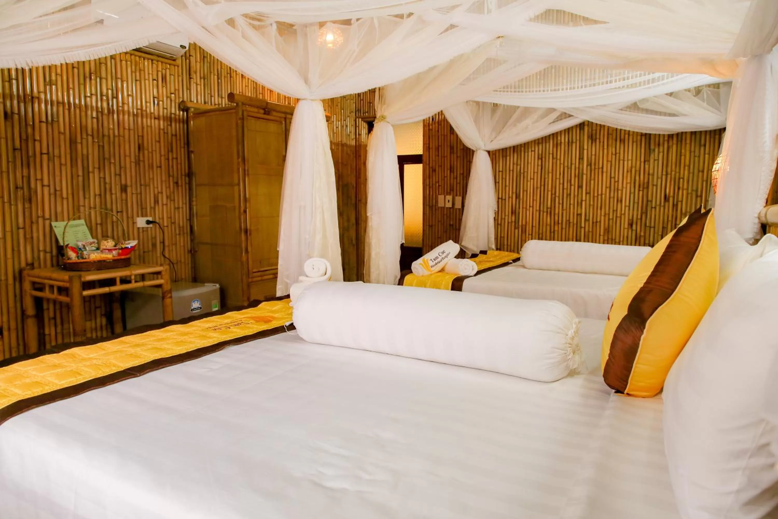 Bed in Tam Coc Wonderland Bungalow