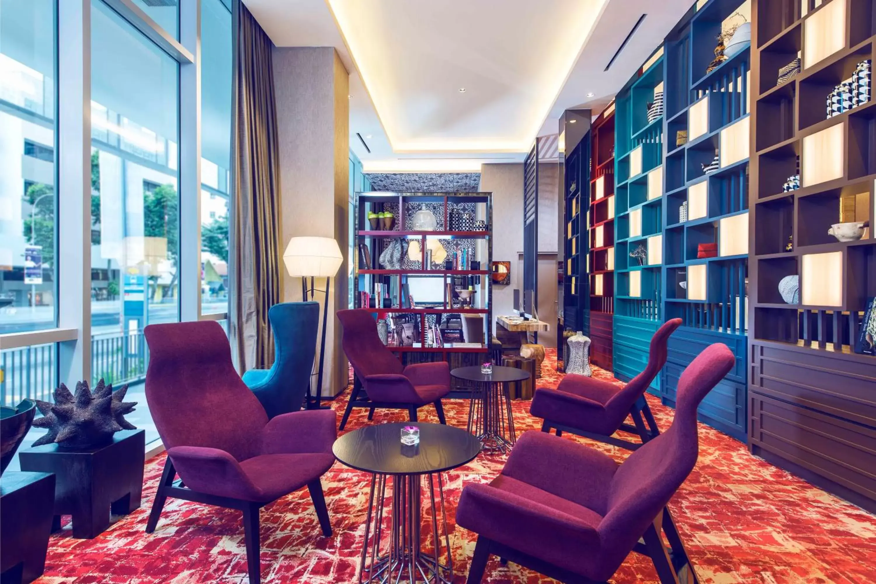 Communal lounge/ TV room, Lounge/Bar in Mercure Singapore Bugis