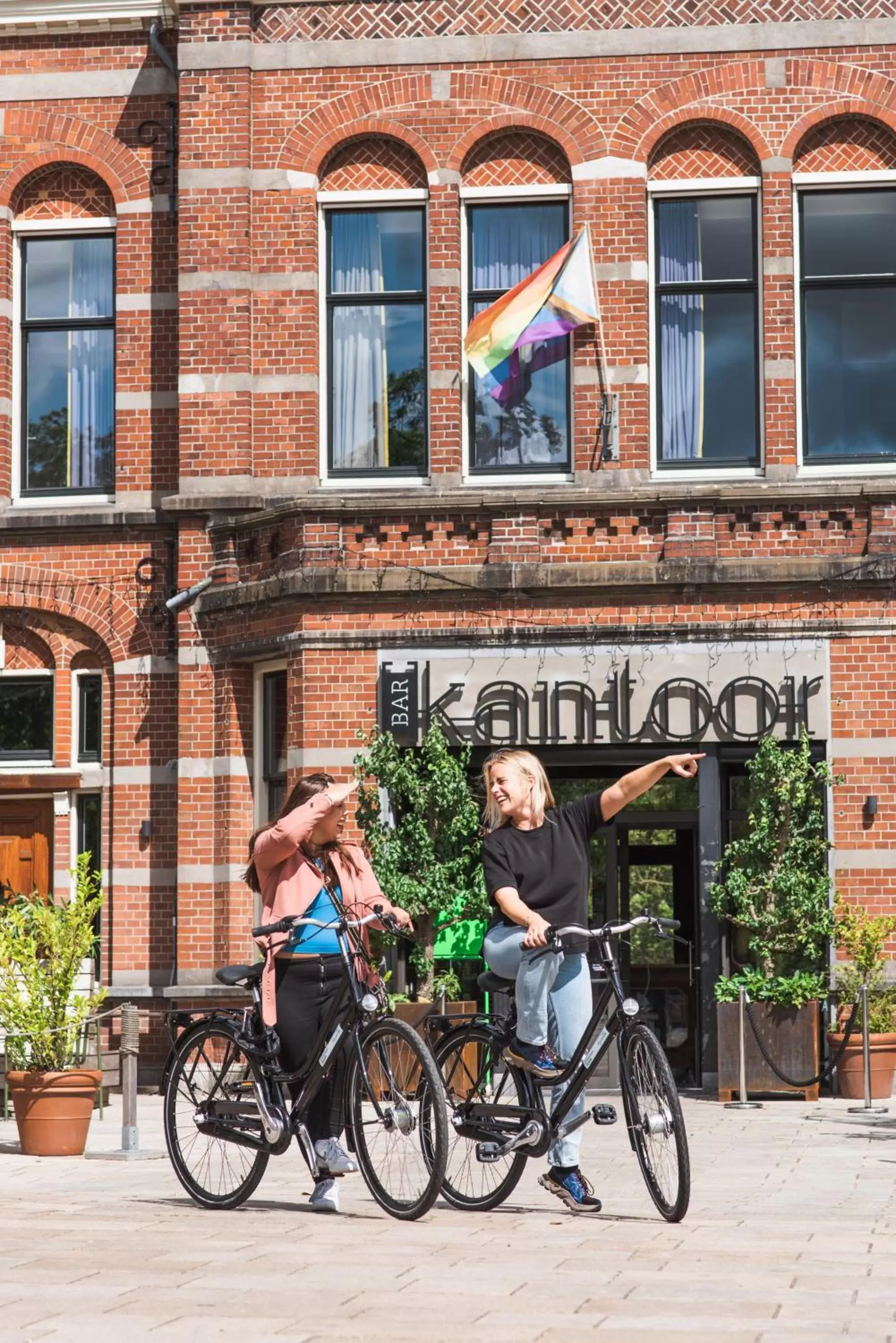 Area and facilities, Biking in Conscious Hotel Westerpark