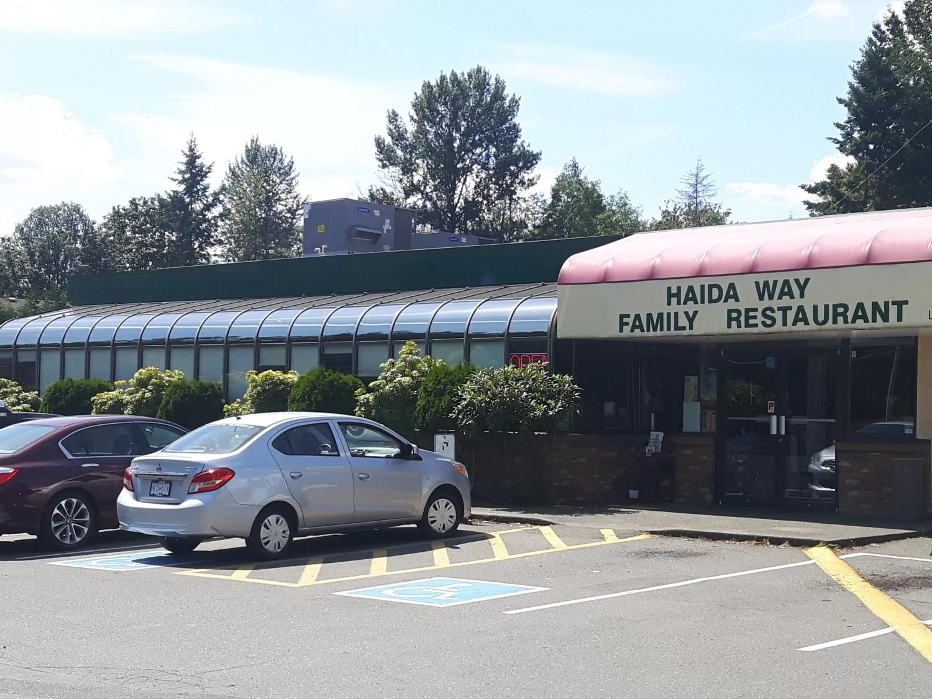 Restaurant/places to eat in Fuller Lake Chemainus Motel
