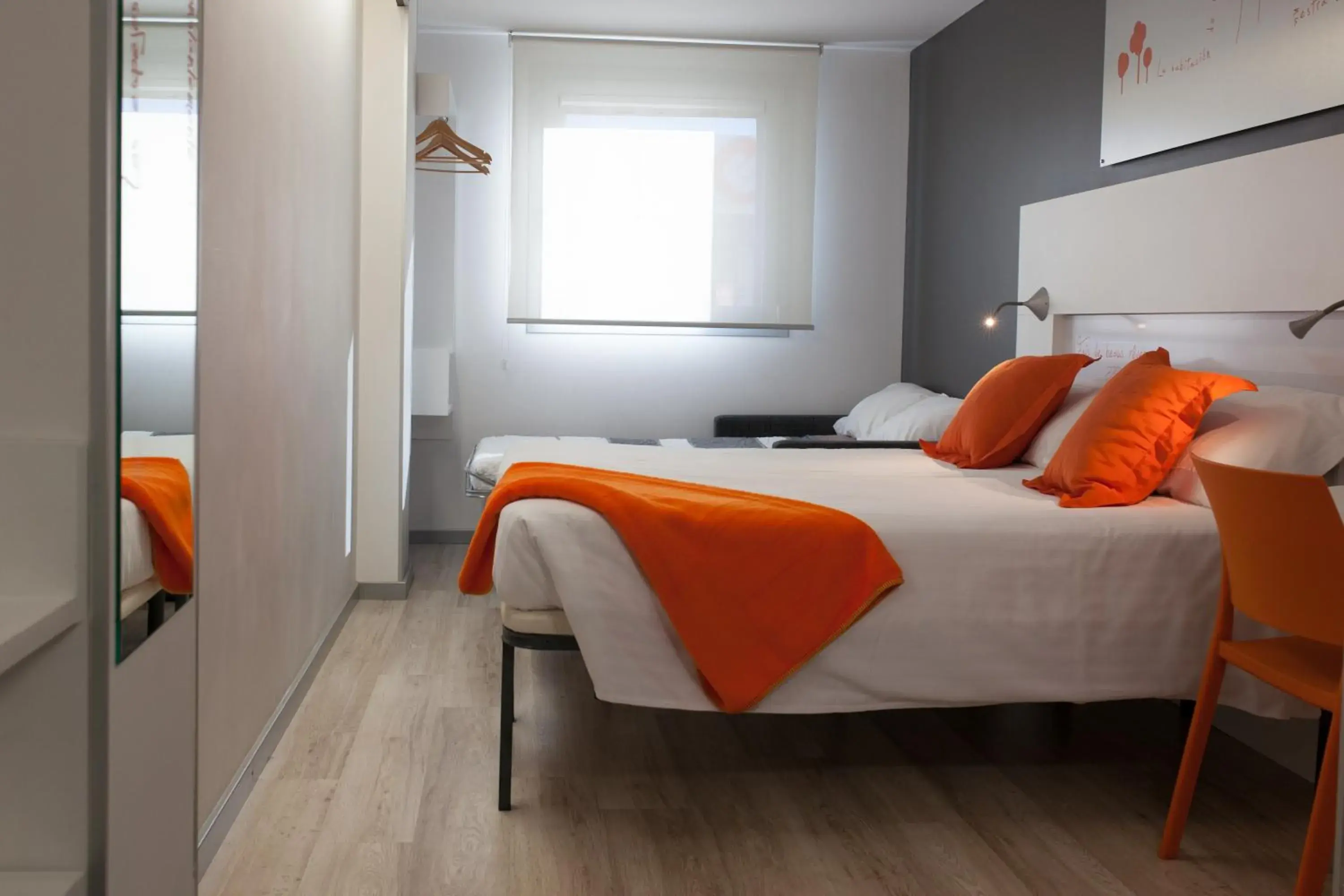 Bedroom, Bed in Hotel Bed4U Pamplona