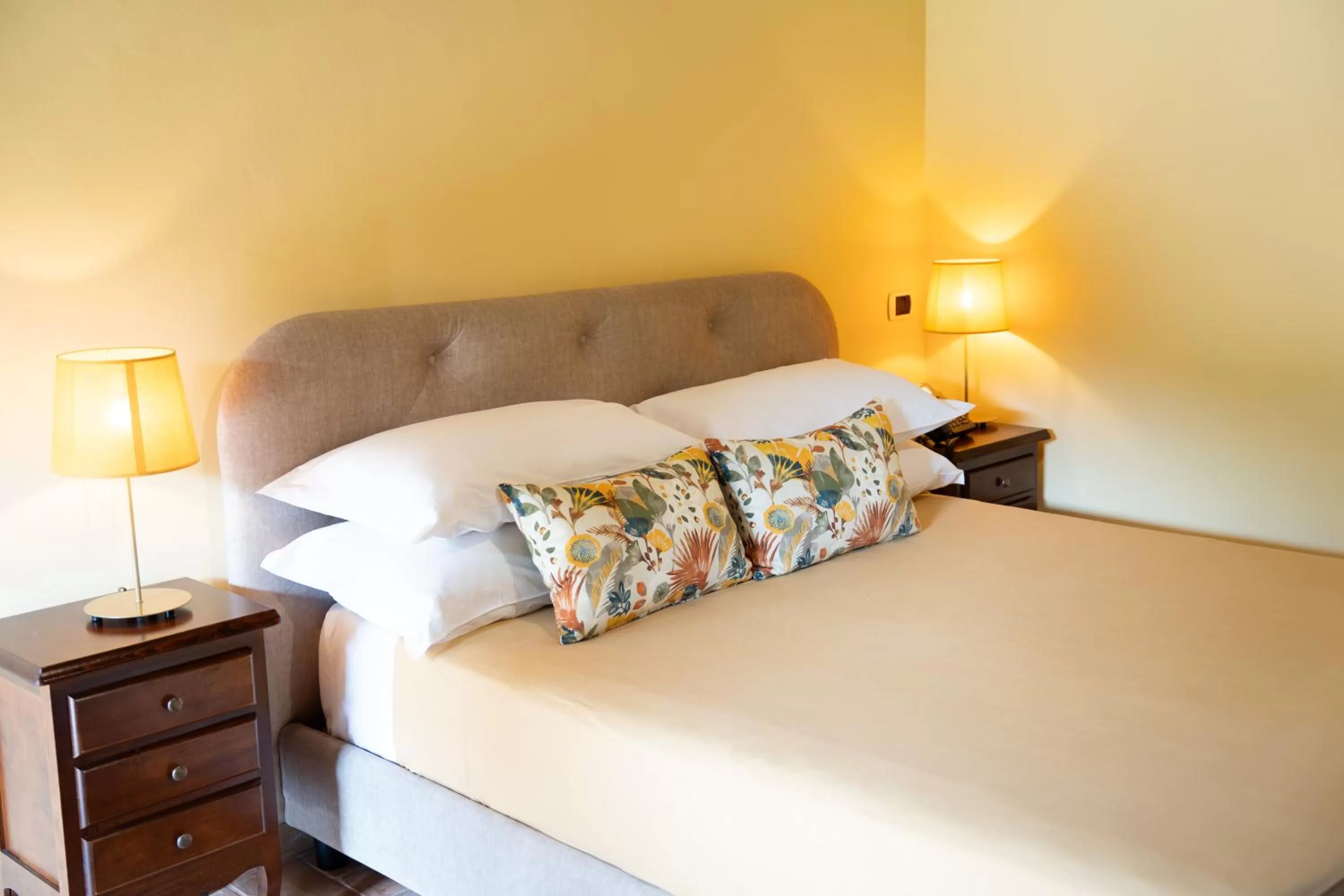 Bed in Relais Santa Caterina Hotel