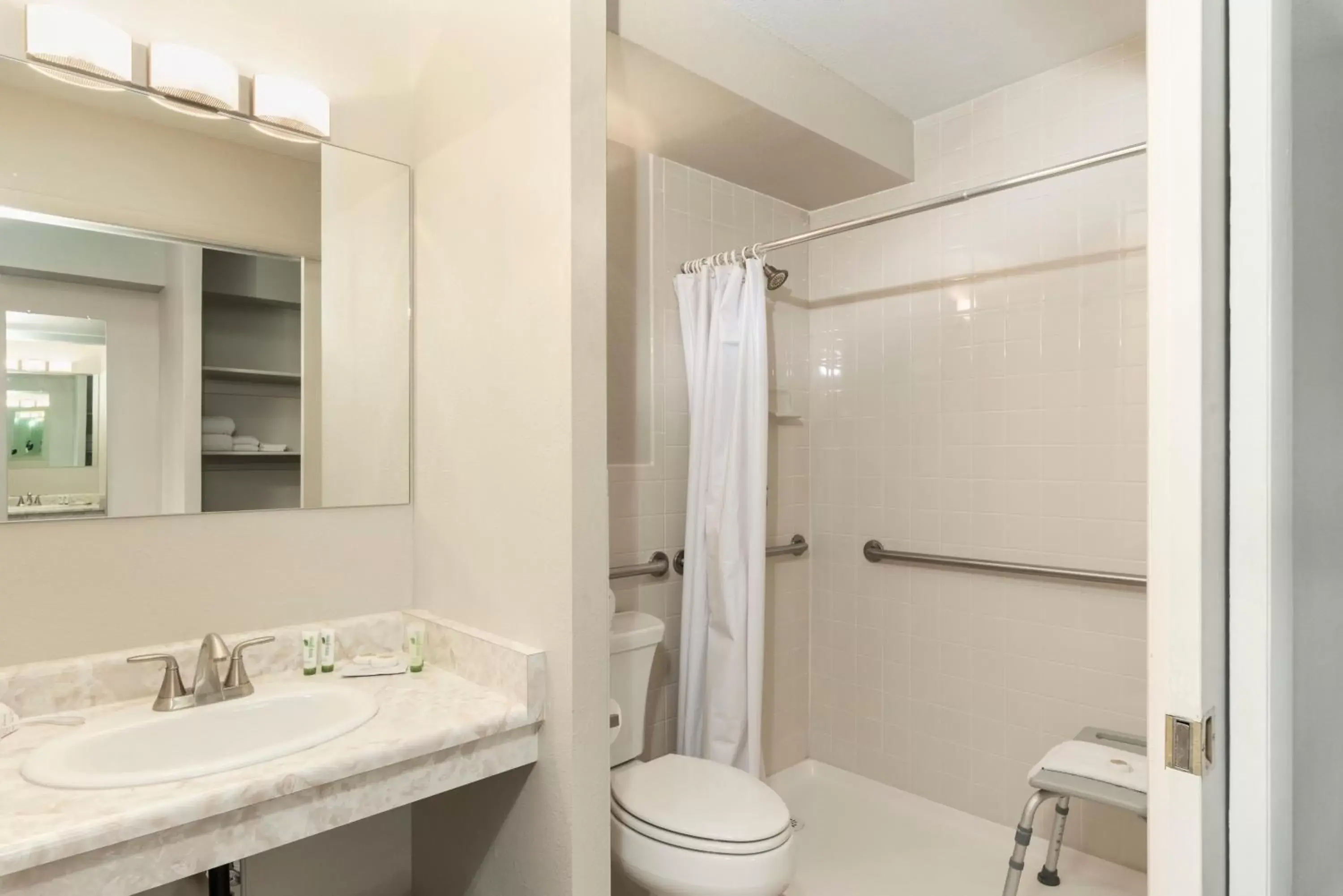 Satellite Hotel Satellite Hotel