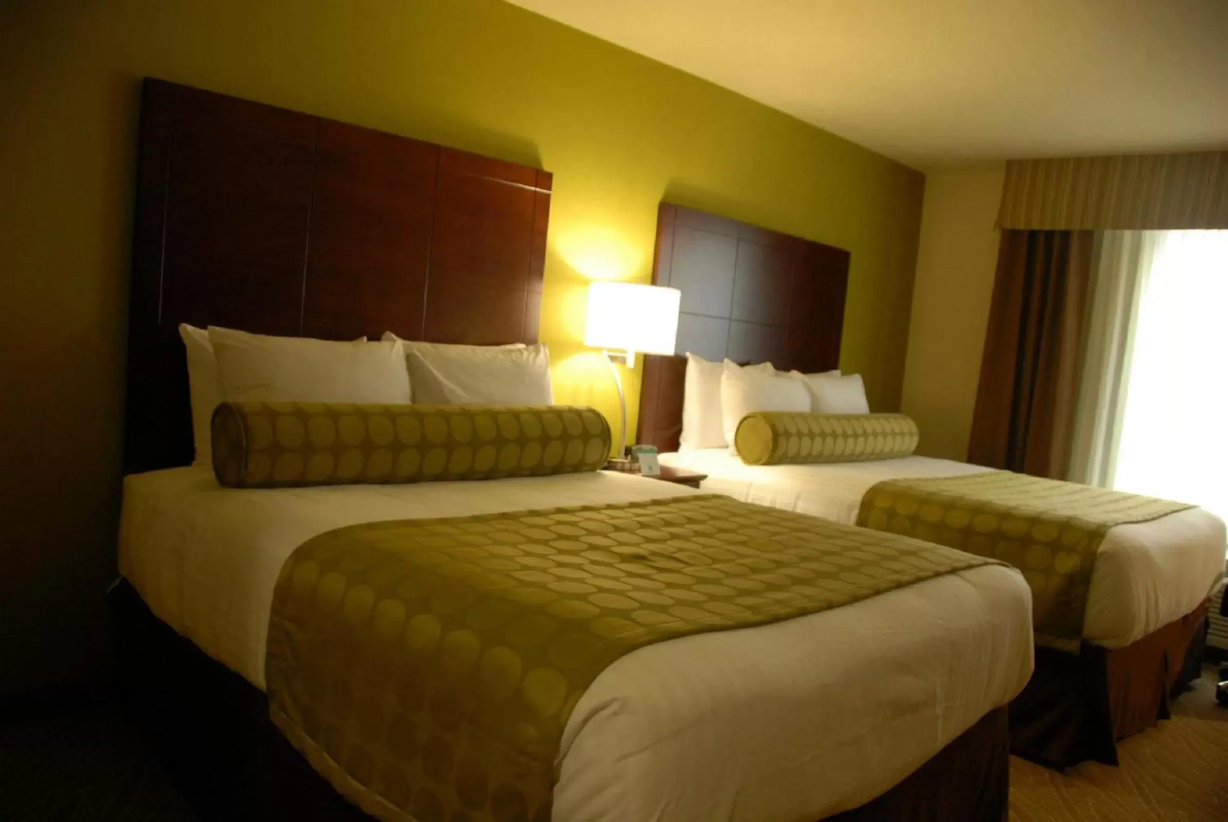Queen Room with Two Queen Beds in Cobblestone Inn & Suites - Marquette