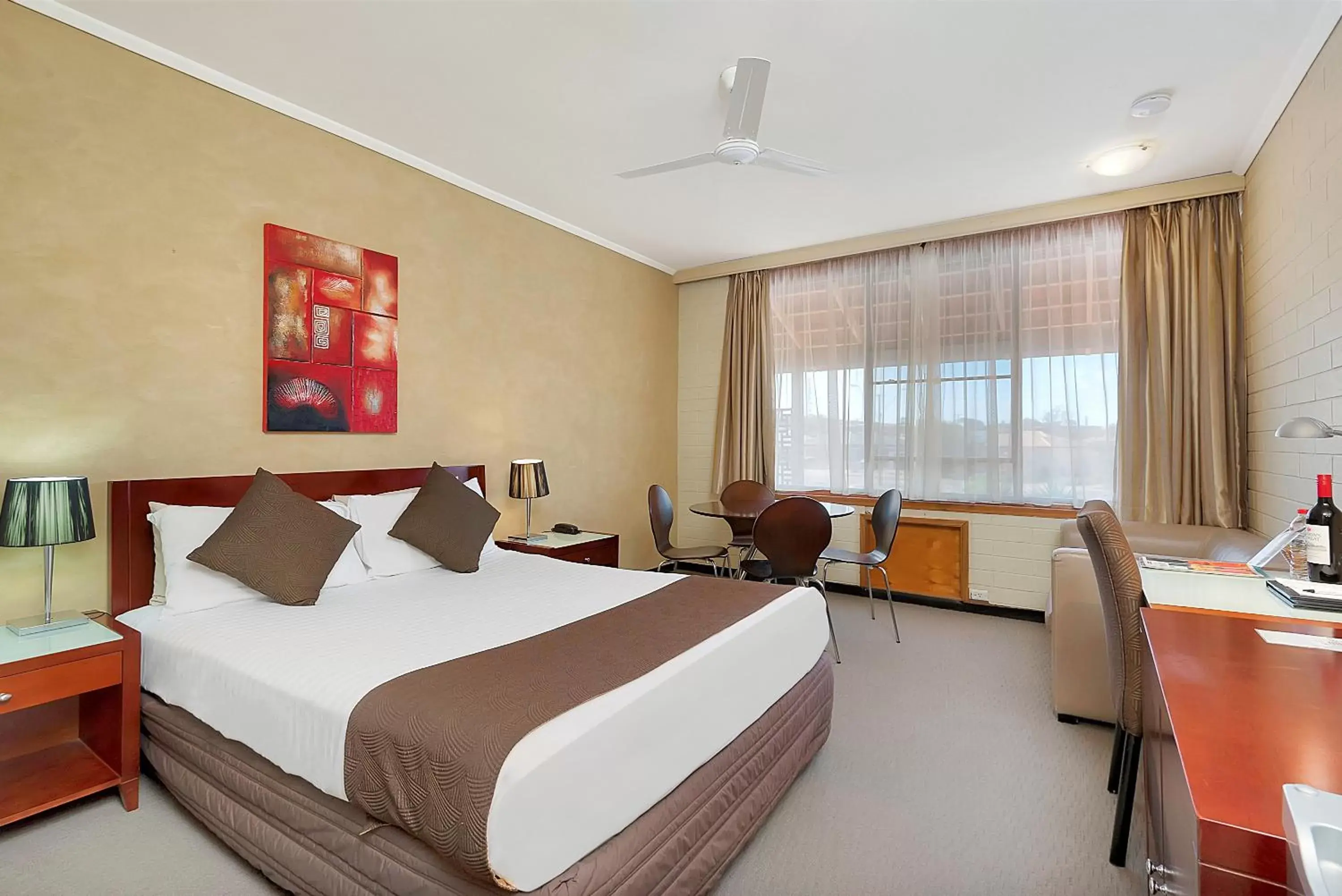 Bedroom in Comfort Inn Whyalla